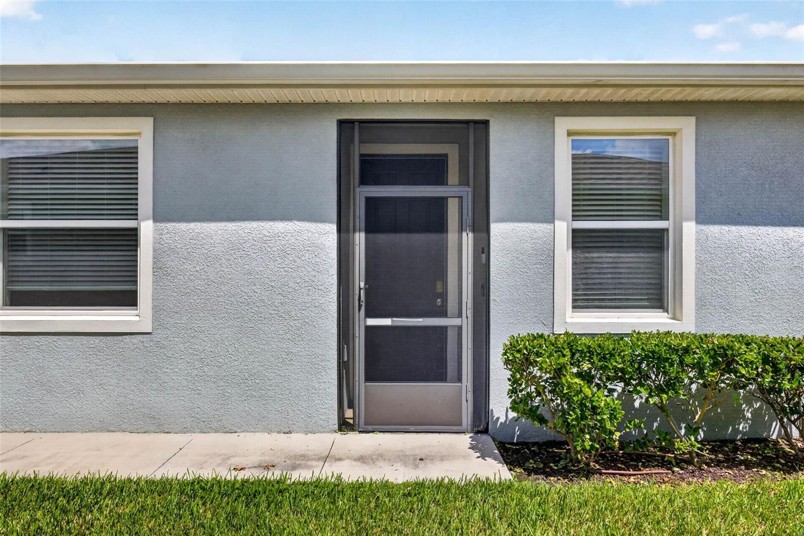 7460 STONEBROOK CIRCLE