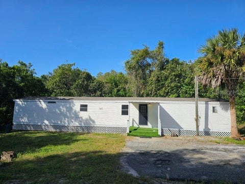 Tiny photo for 2030 Smith Avenue, Mount Dora, FL 32757 (MLS # O6453381)