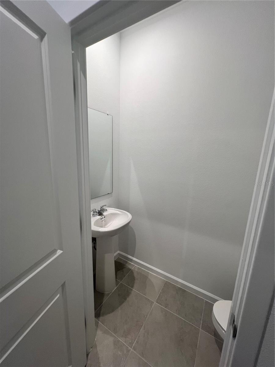 MEADOWLARK LANDING - Residential Lease