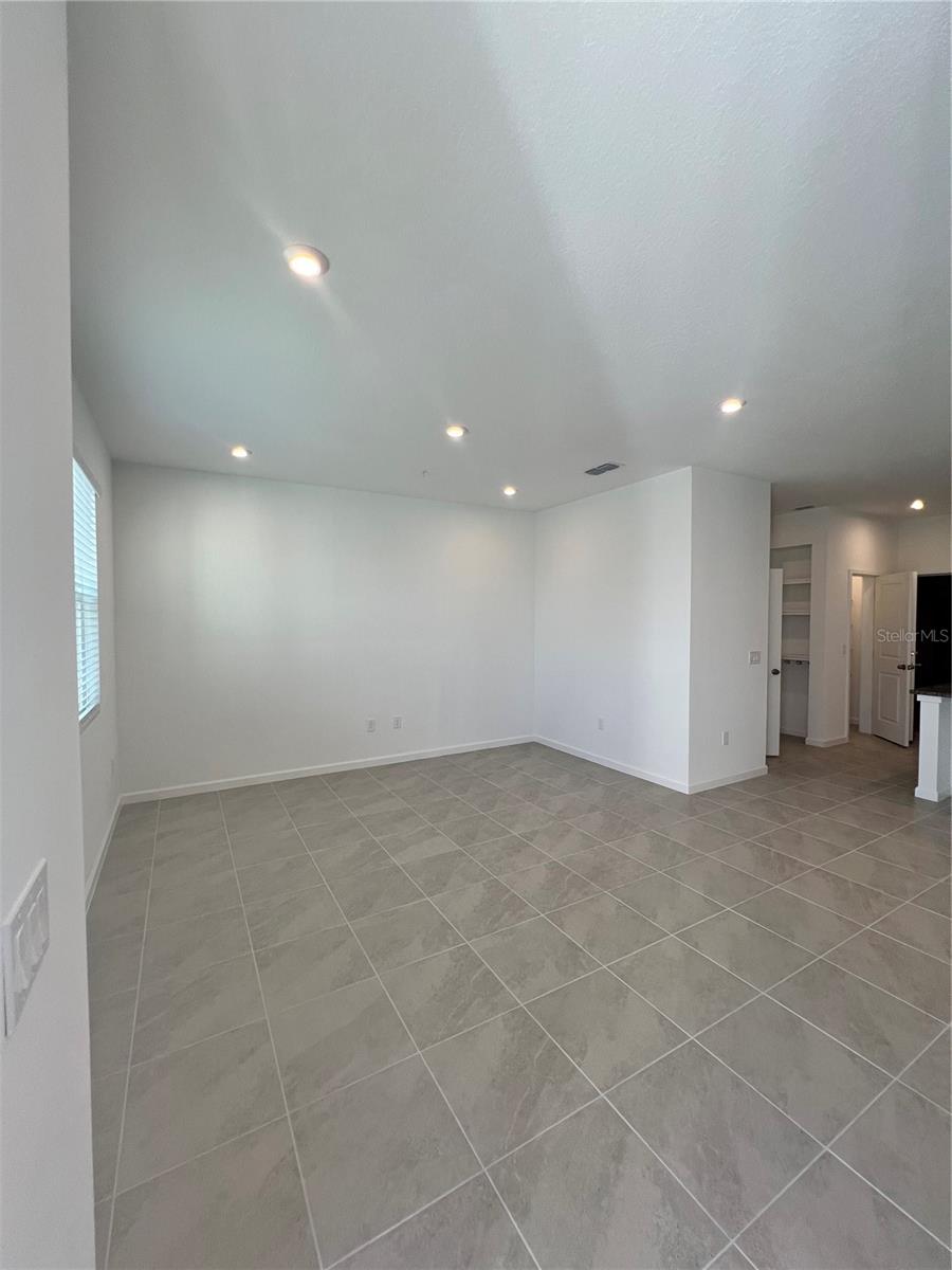 MEADOWLARK LANDING - Residential Lease