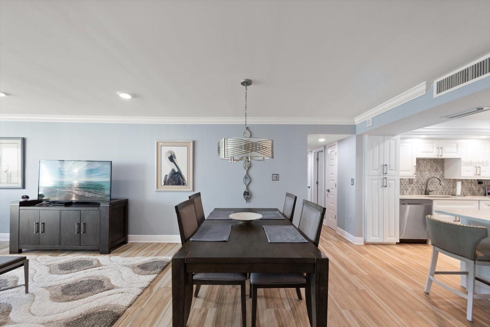 REDINGTON TOWERS BLDG 2 CONDO - Residential