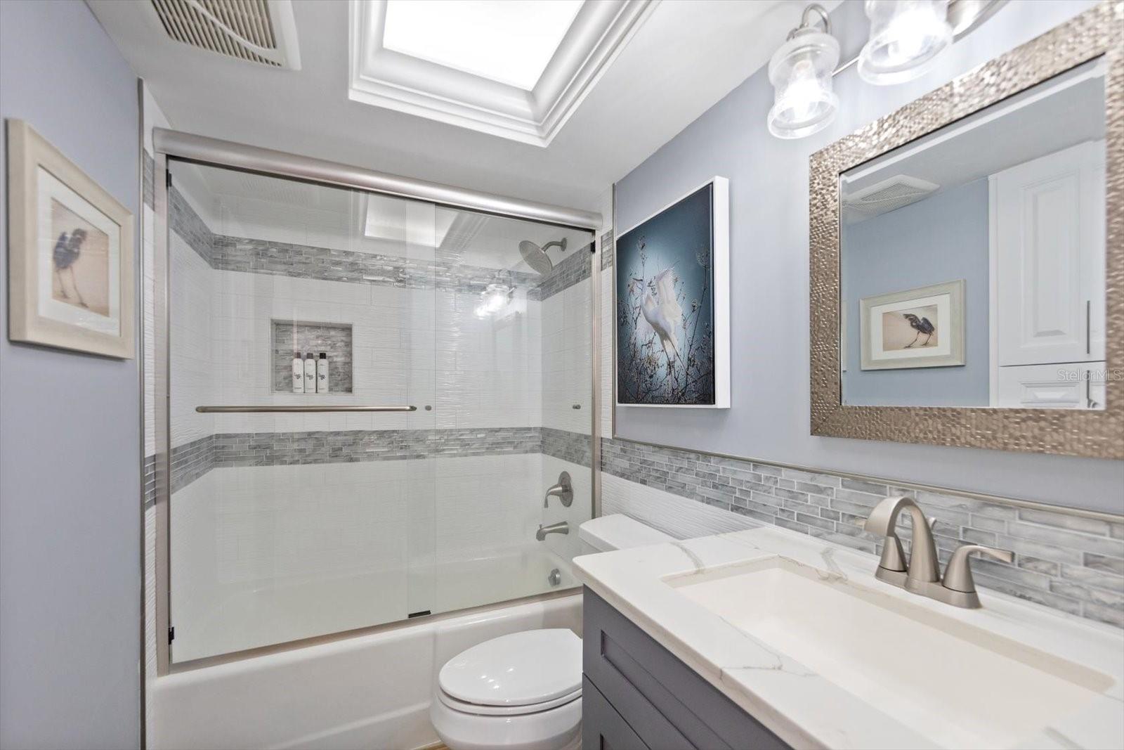 REDINGTON TOWERS BLDG 2 CONDO - Residential