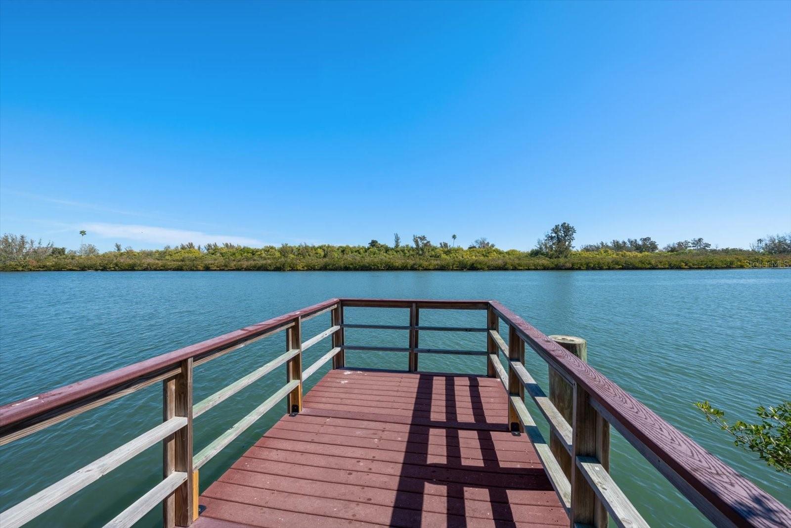 REDINGTON TOWERS BLDG 2 CONDO - Residential