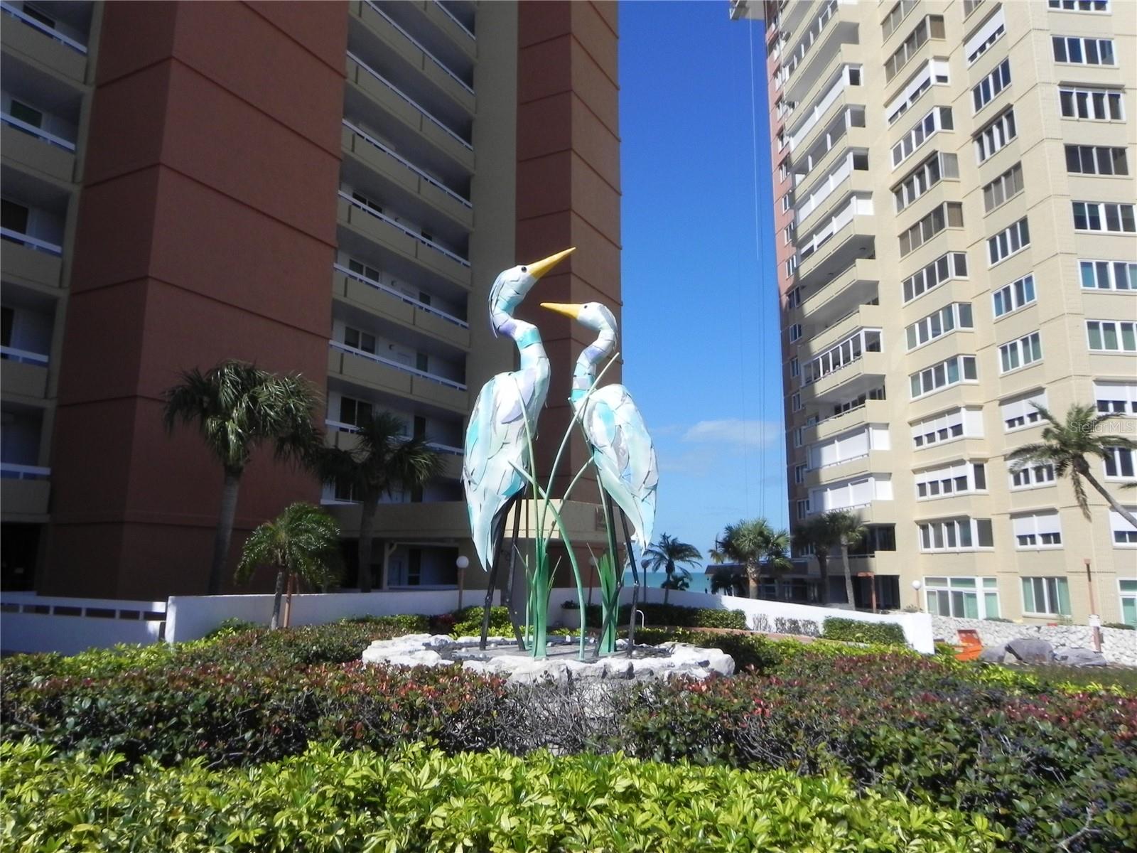 REDINGTON TOWERS BLDG 2 CONDO - Residential