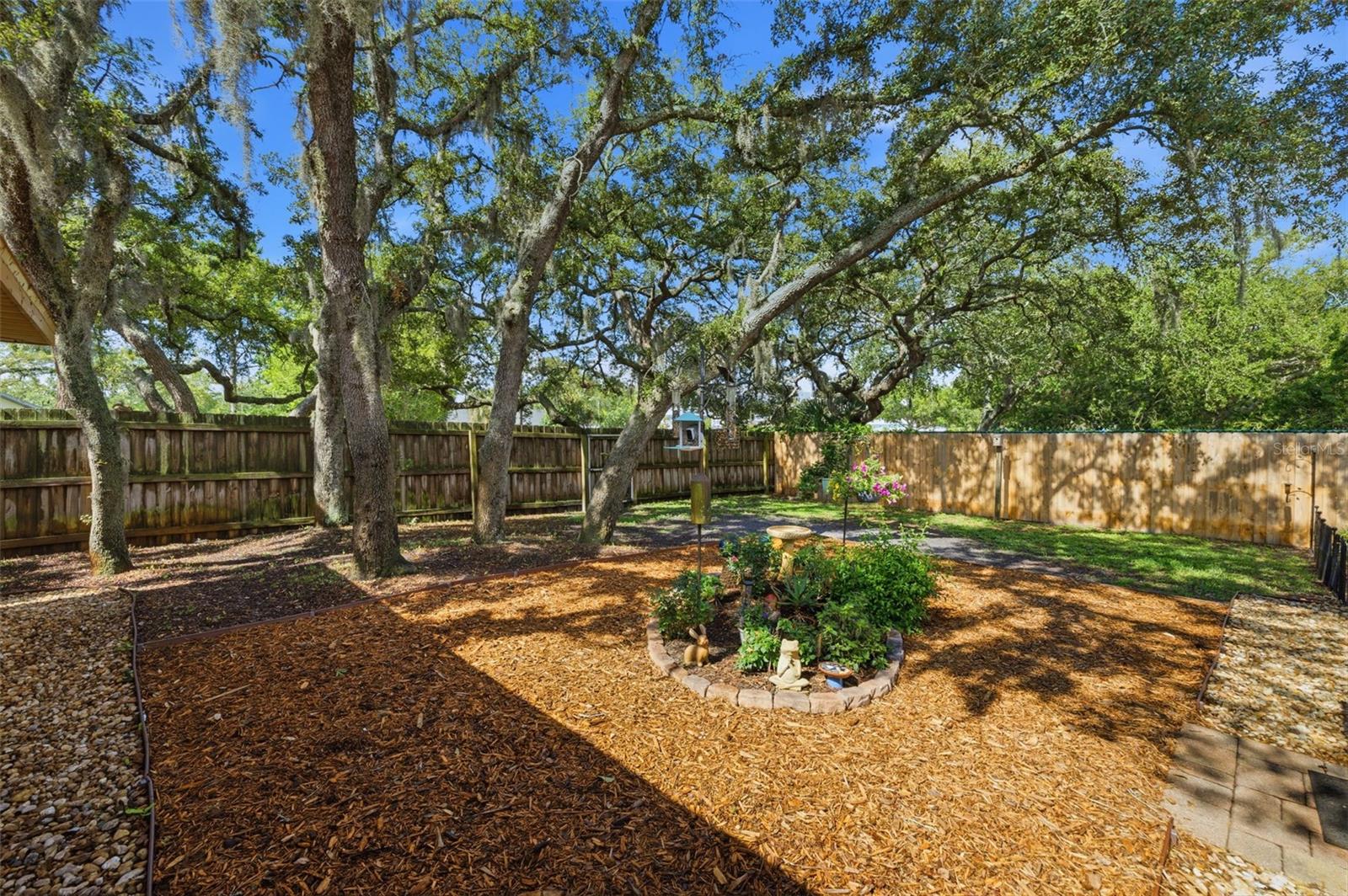 BRIARWOOD - Residential