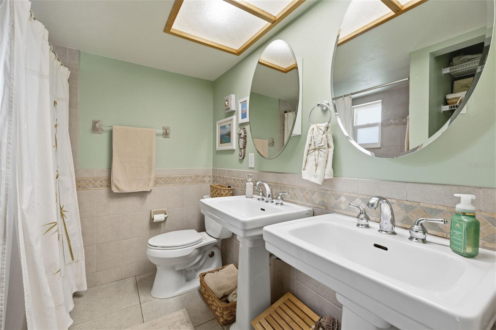 BRIARWOOD - Residential