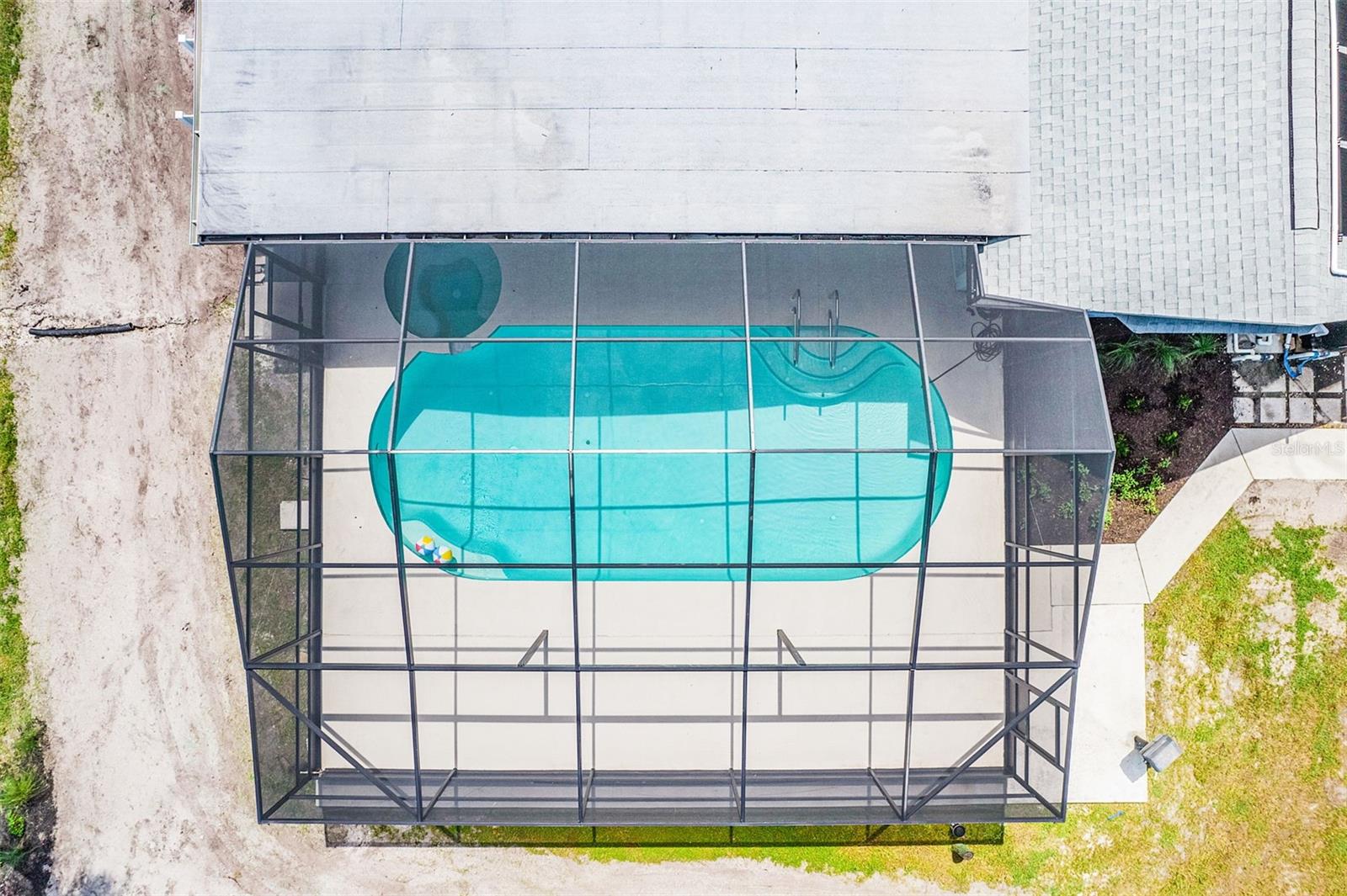 SARABAY ACRES - Residential Lease