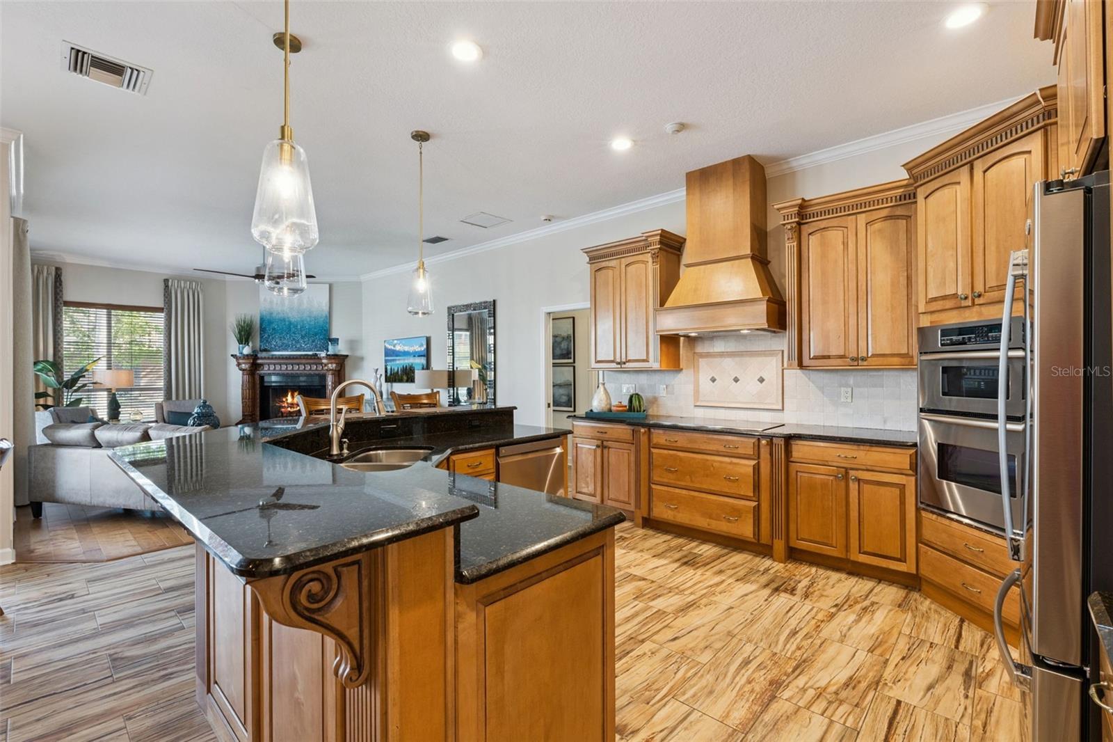 TOREY PINES - Residential