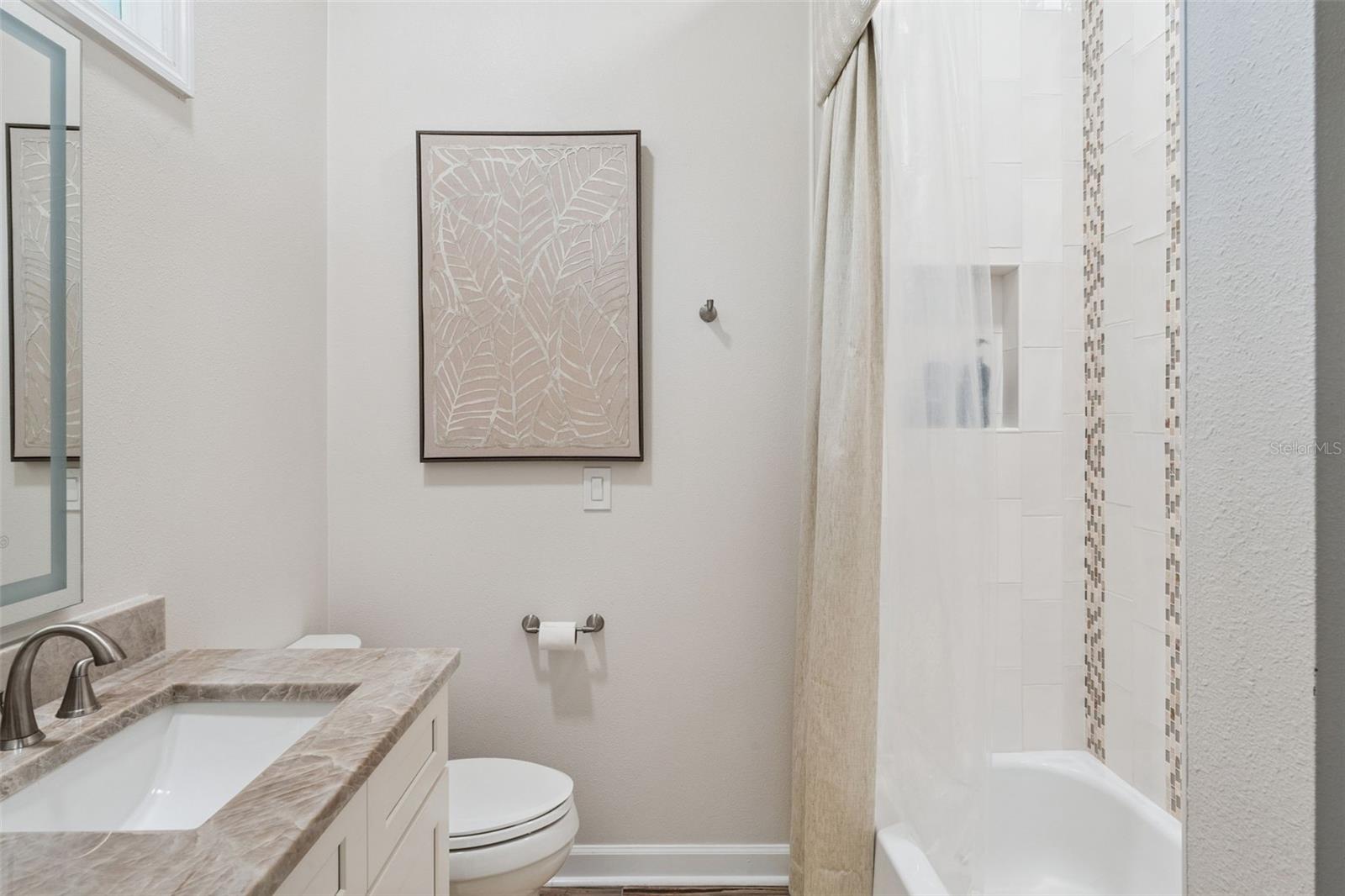 TOREY PINES - Residential