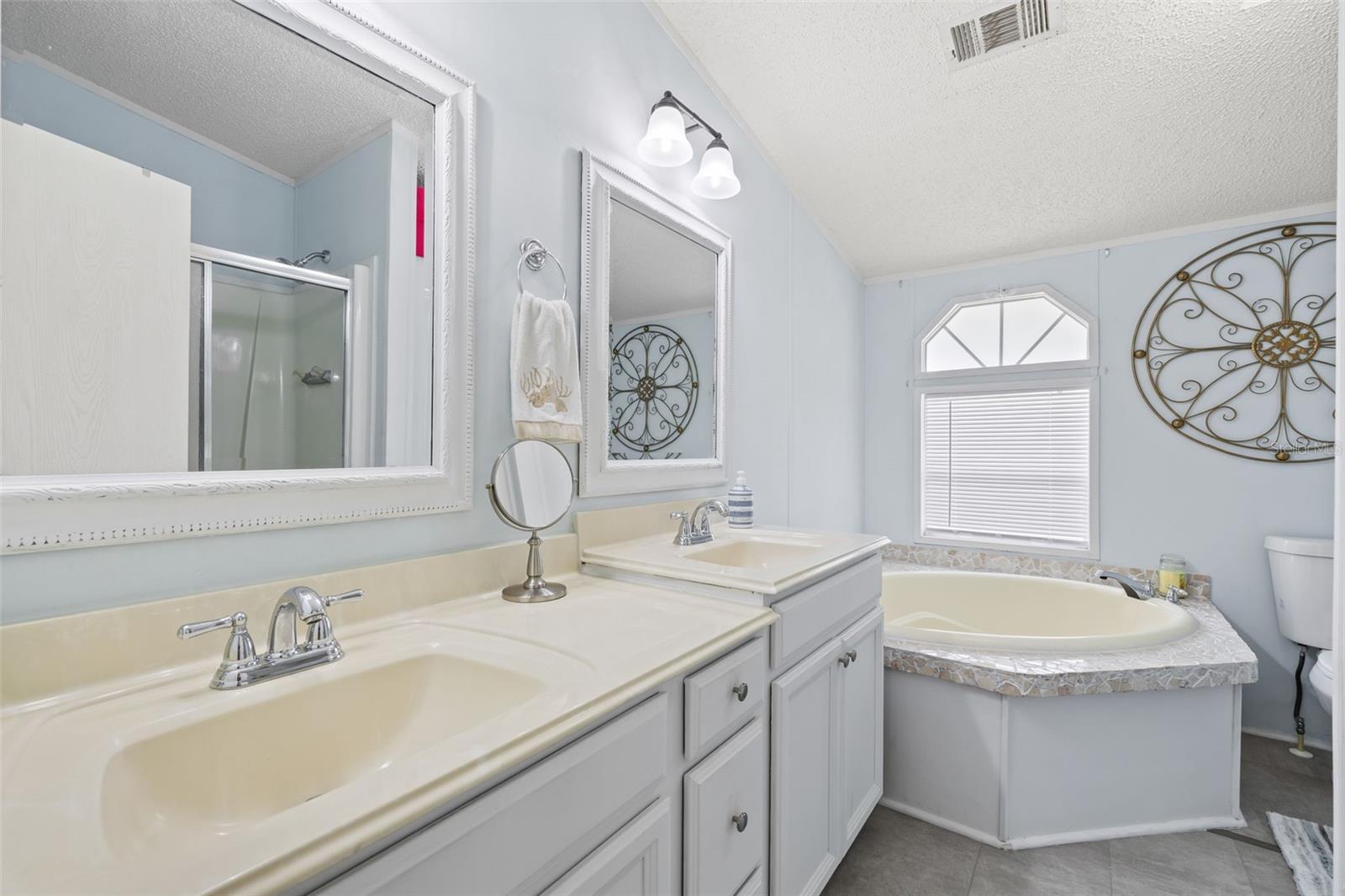 TERRACE PARK PH 03 - Residential