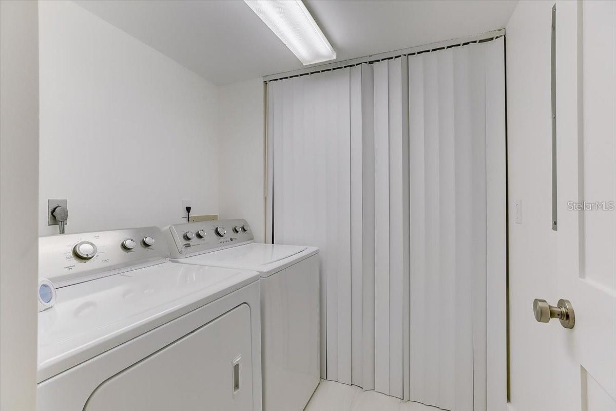 SHEFFIELD GREENE - Residential Lease