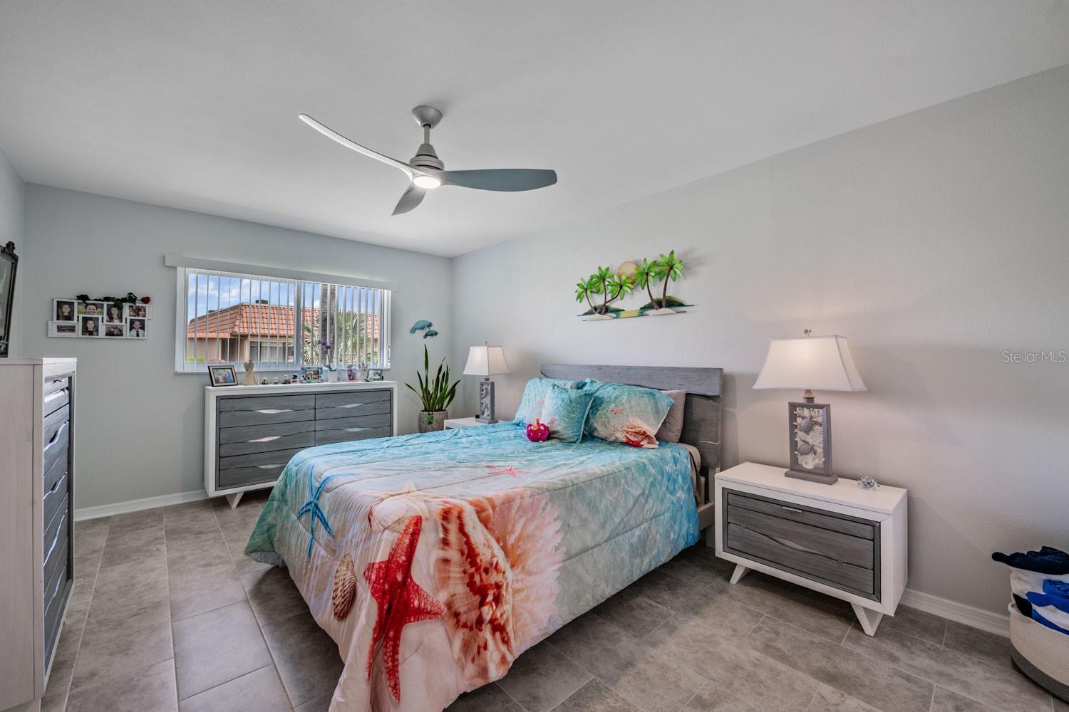IMPERIAL COVE 13 - Residential