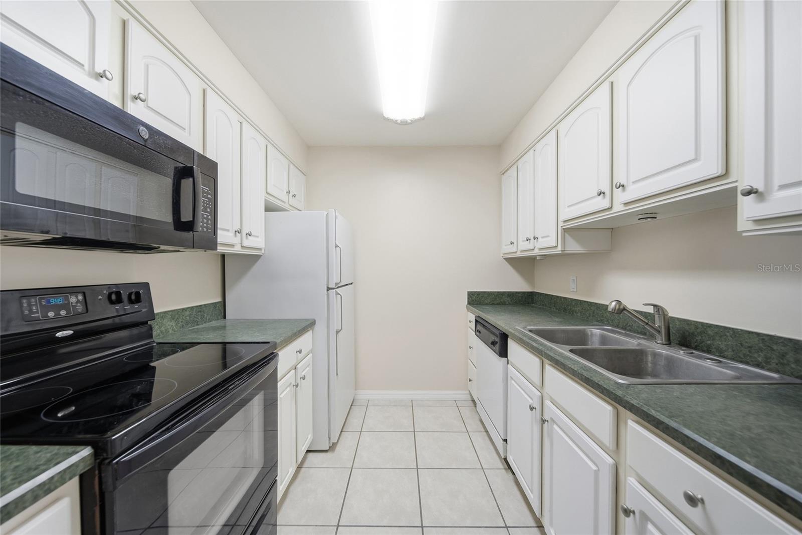 BRANDYCHASE A CONDO - Residential