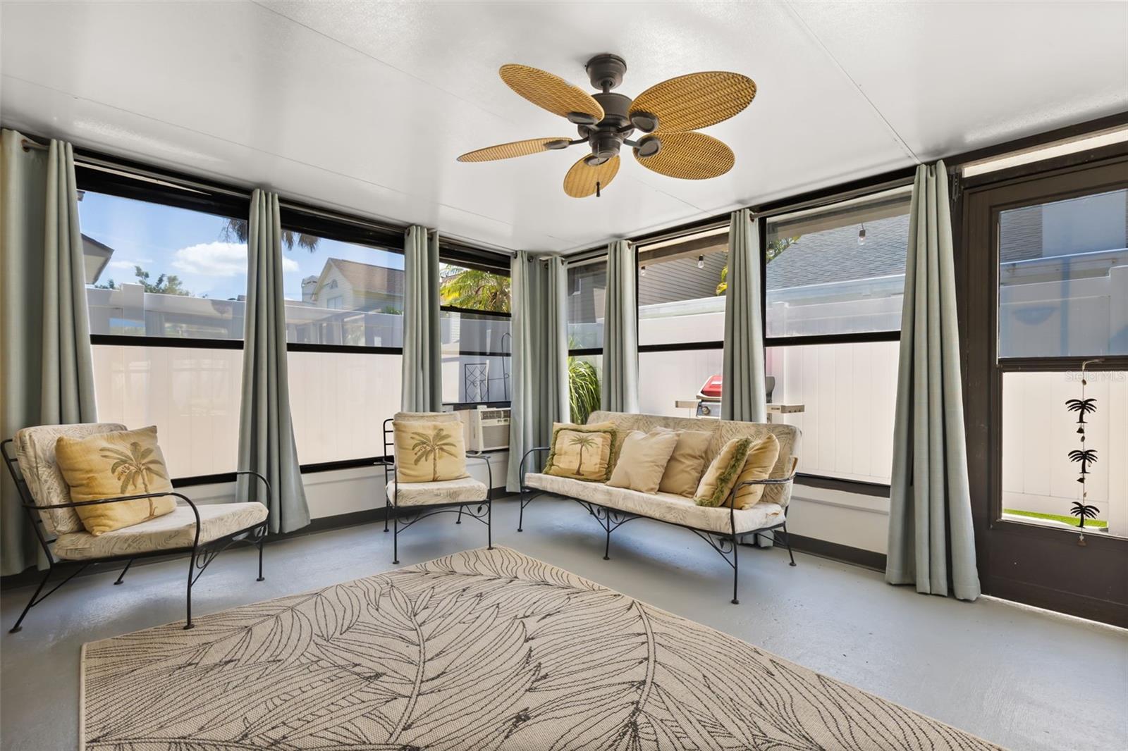 WELLINGTON HMS AT COUNTRYWAY - Residential
