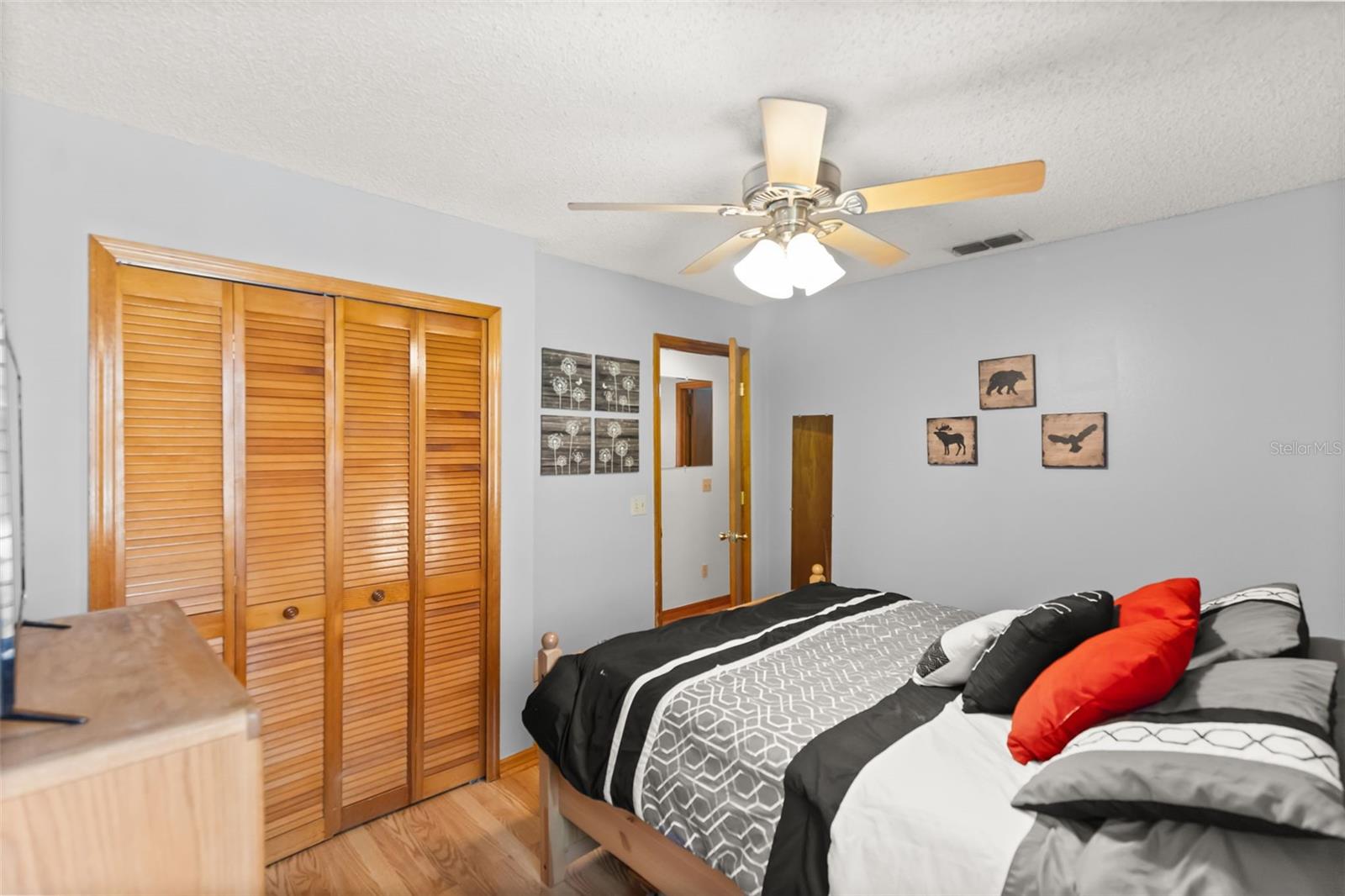 WELLINGTON HMS AT COUNTRYWAY - Residential