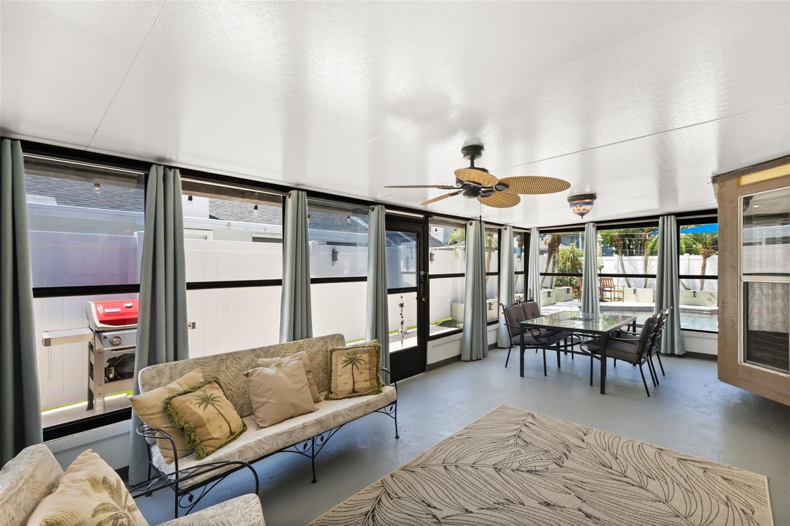 WELLINGTON HMS AT COUNTRYWAY - Residential