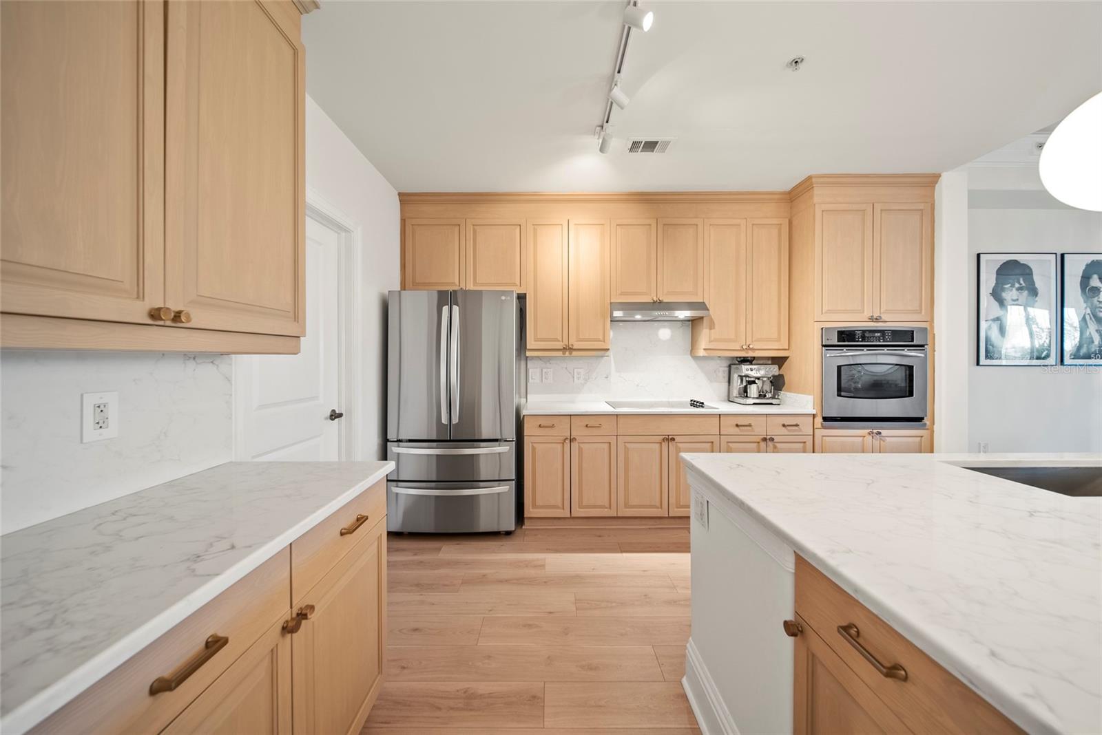 509 W BAY STREET 205