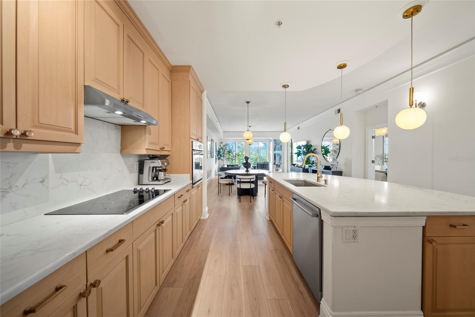 509 W BAY STREET 205