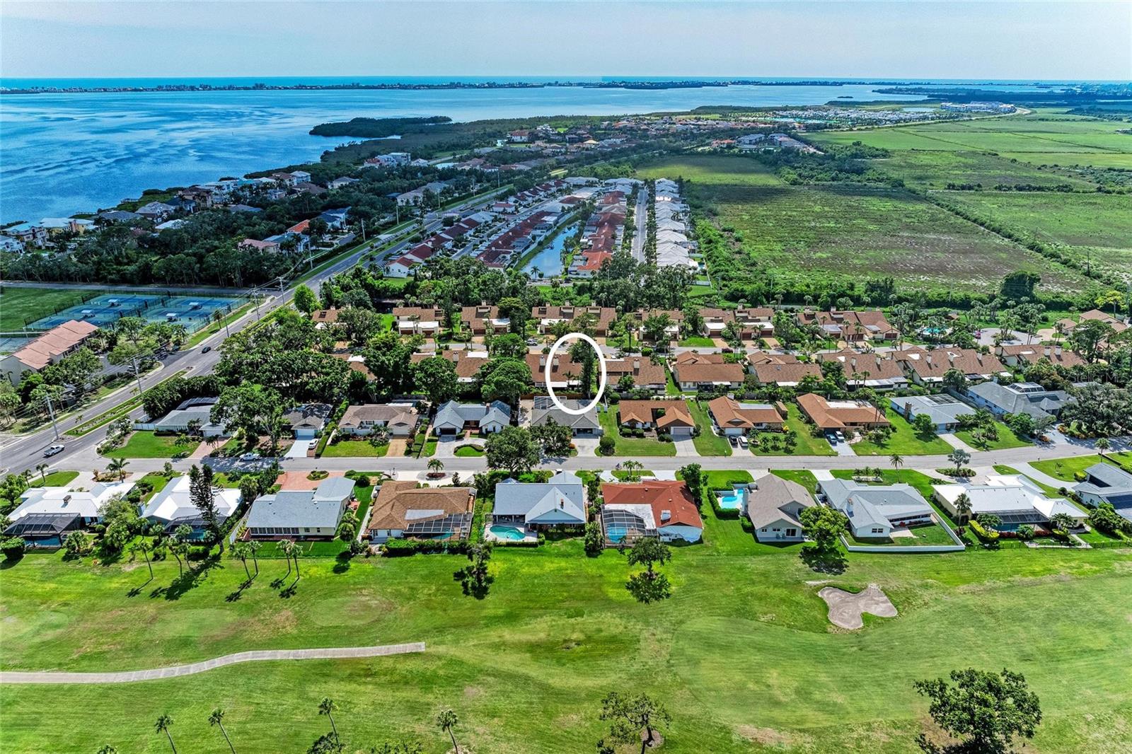 RACQUET CLUB VILLAS AMD - Residential