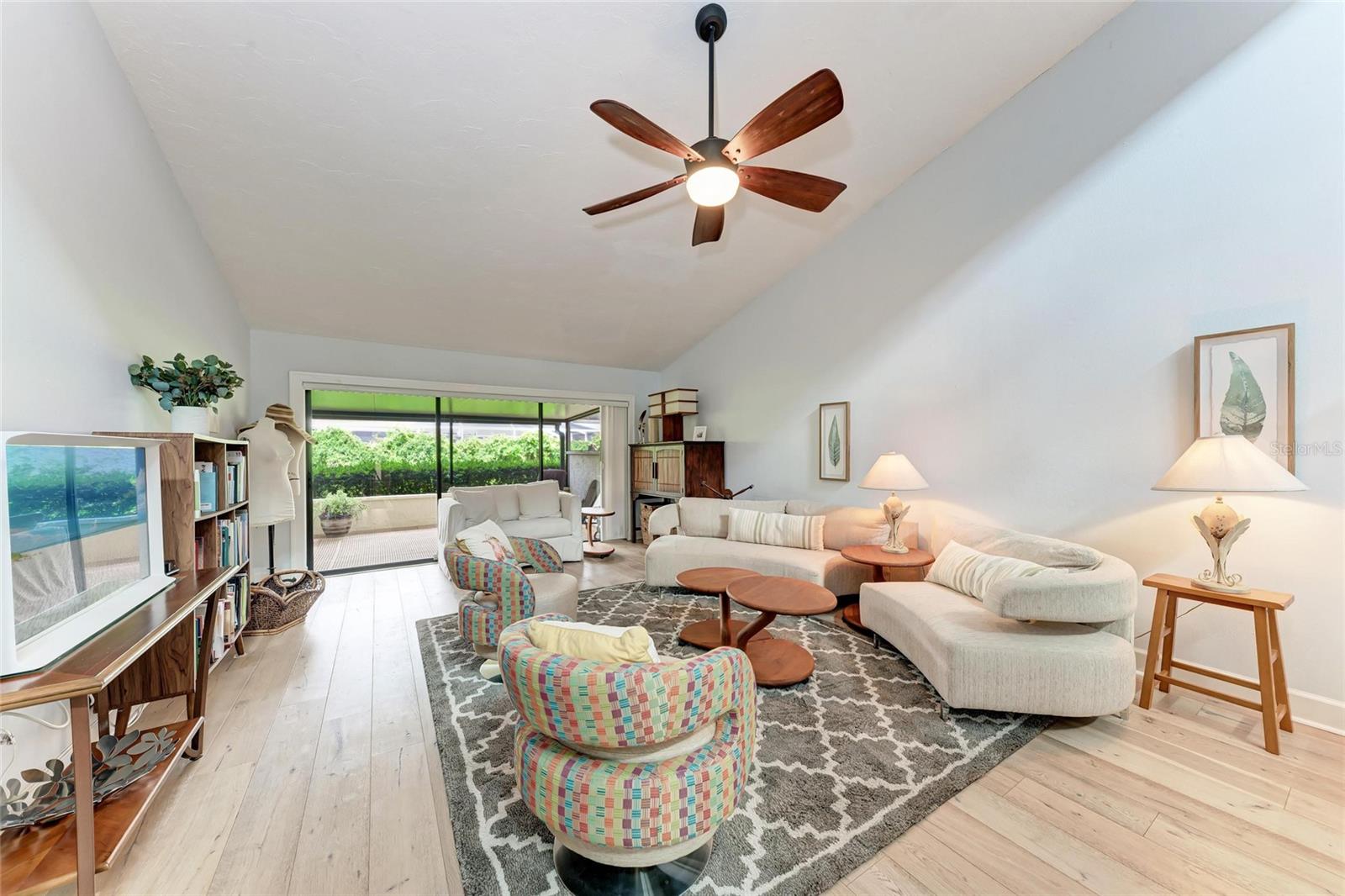 RACQUET CLUB VILLAS AMD - Residential