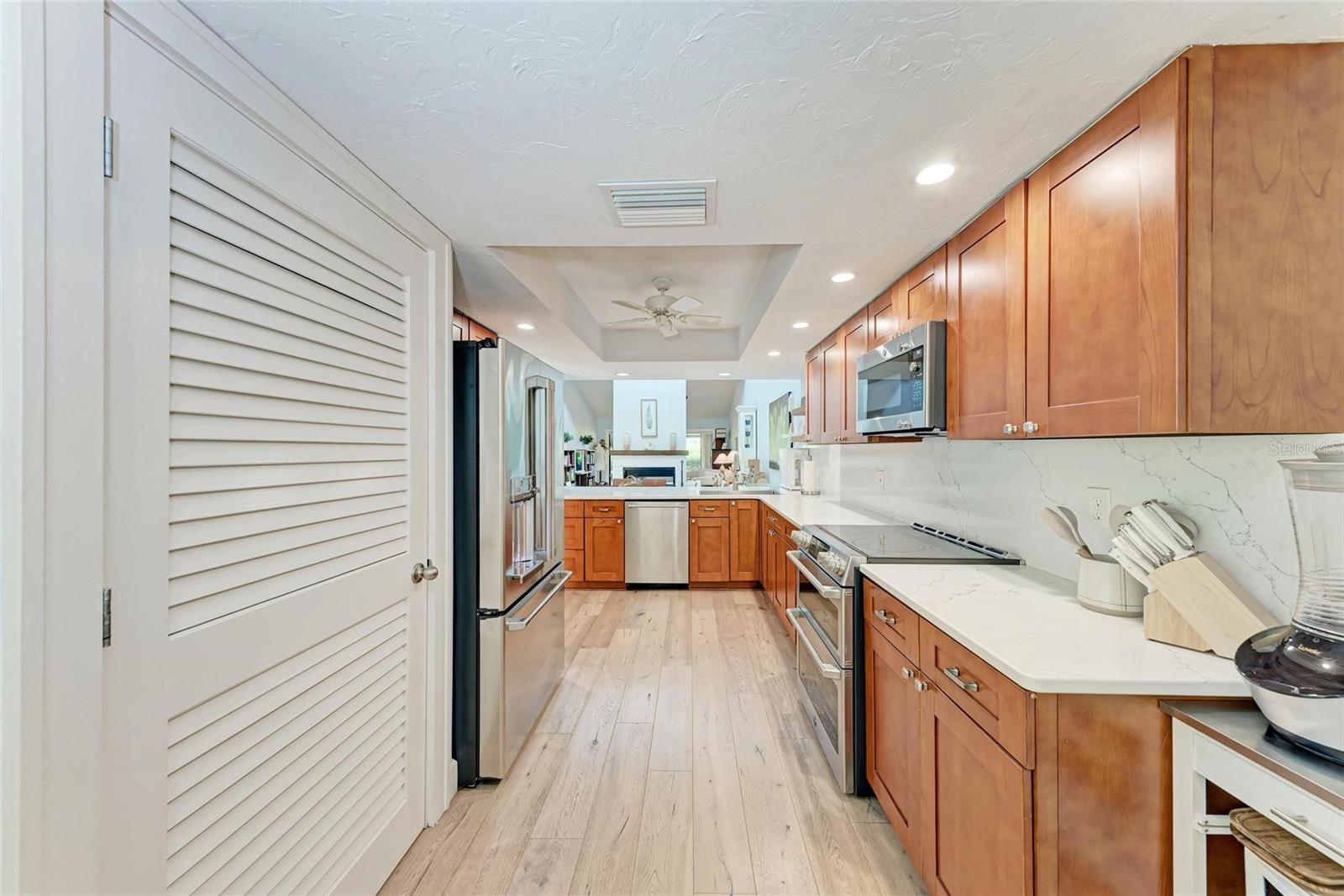 RACQUET CLUB VILLAS AMD - Residential