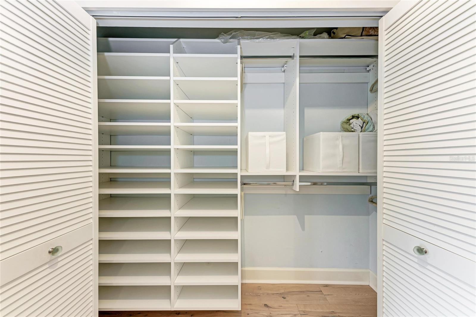 RACQUET CLUB VILLAS AMD - Residential