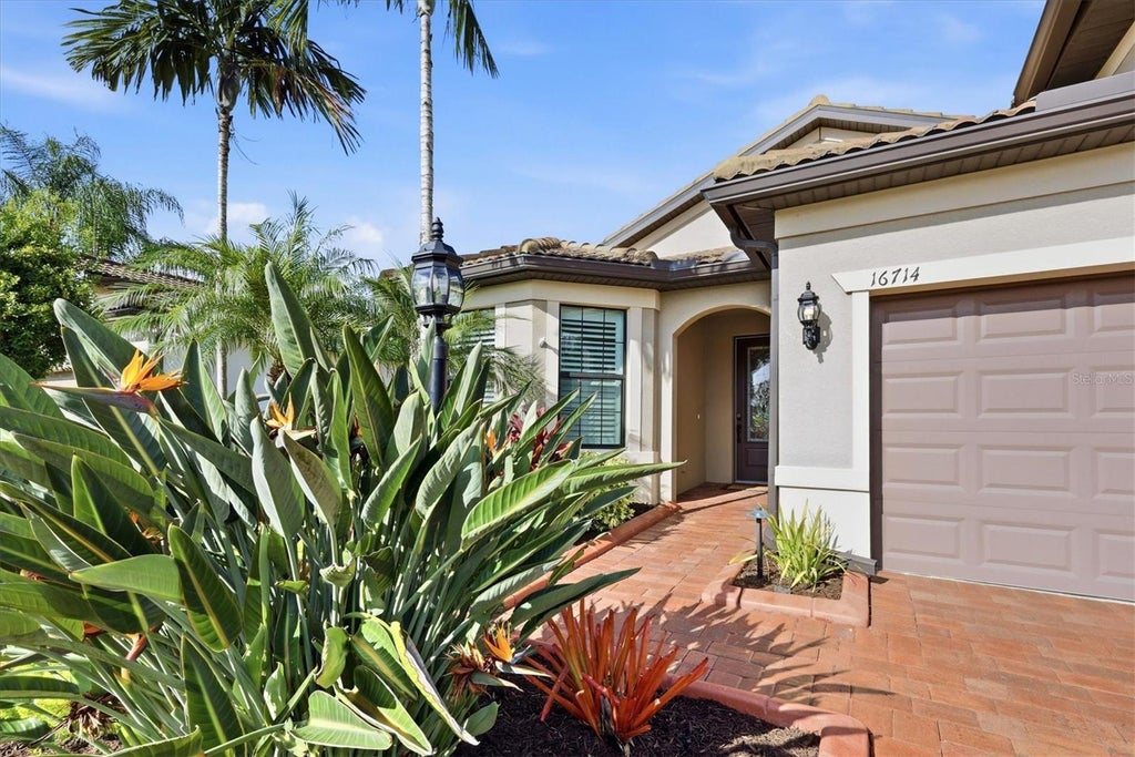 Photo of 16714 Ellsworth Avenue, Bradenton, FL 34202 (MLS # A4703869)