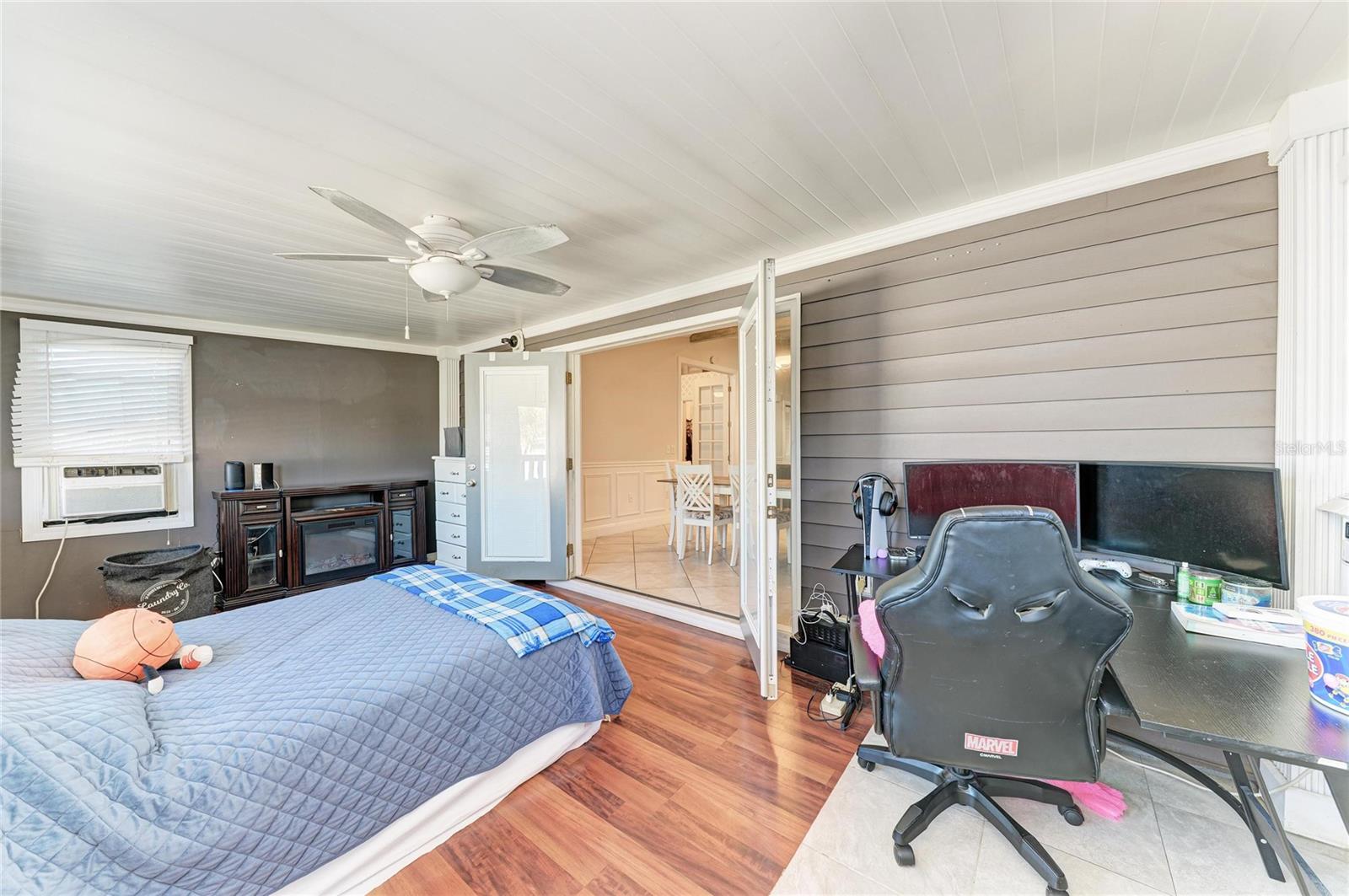 THE VILLAGES OF LAKESIDE SOUTH PHIII REV - Residential