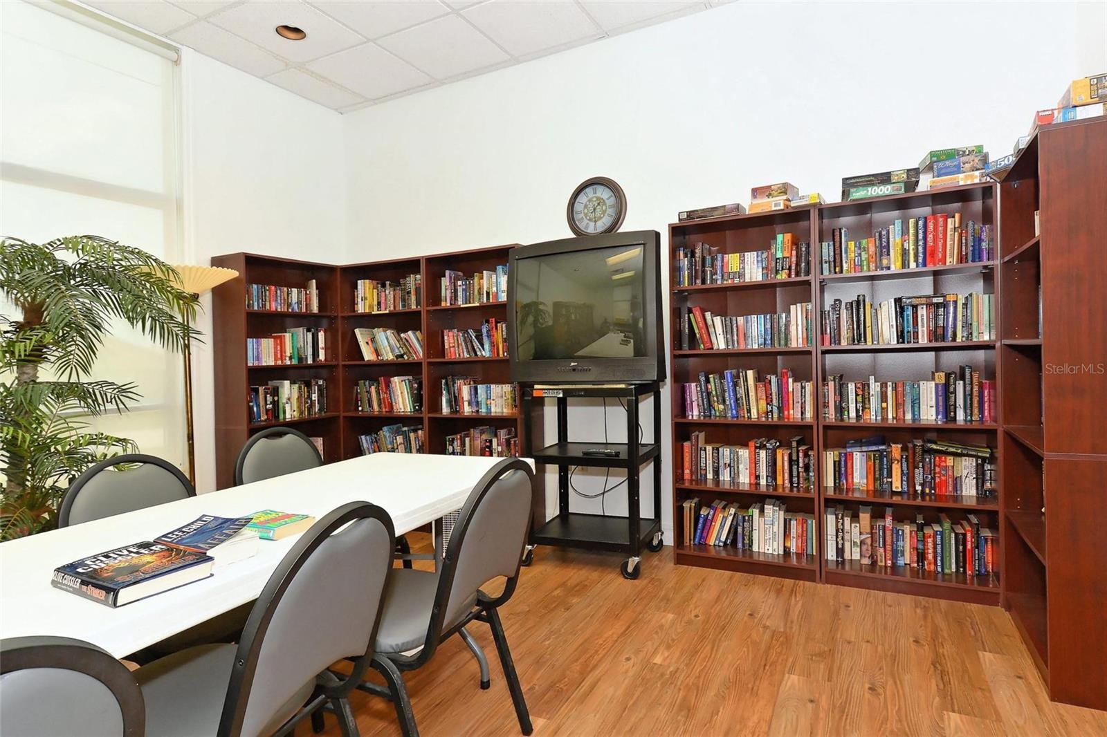 THE VILLAGES OF LAKESIDE SOUTH PHIII REV - Residential