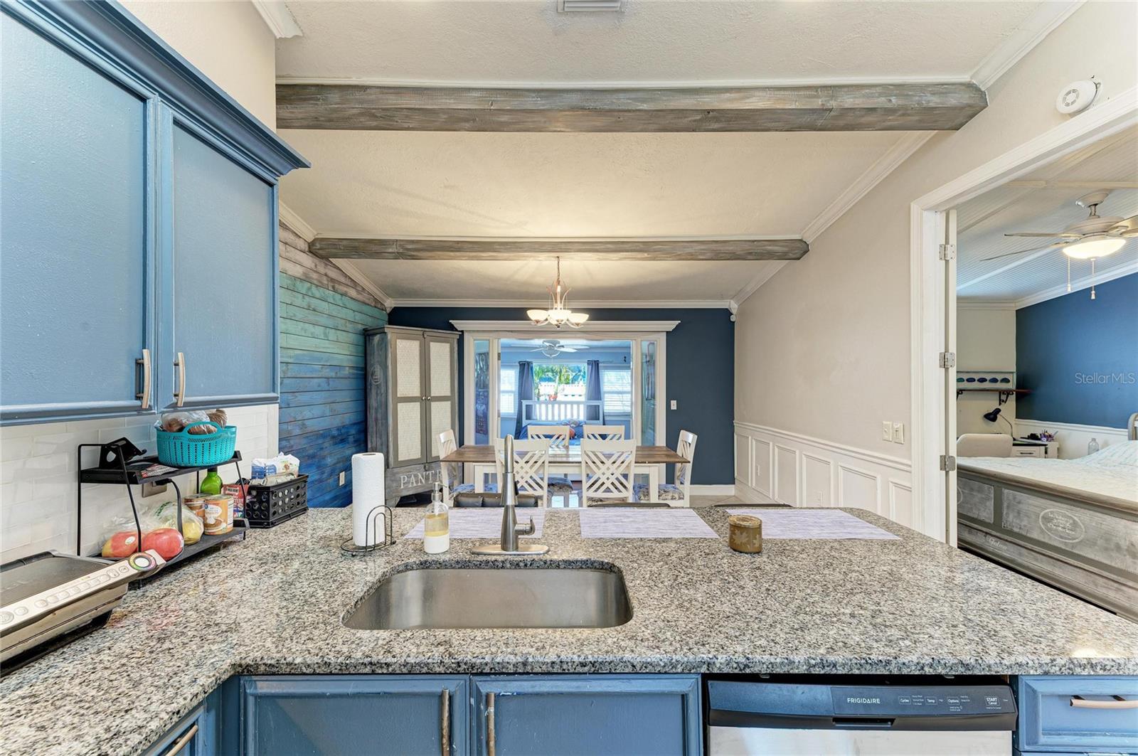 THE VILLAGES OF LAKESIDE SOUTH PHIII REV - Residential