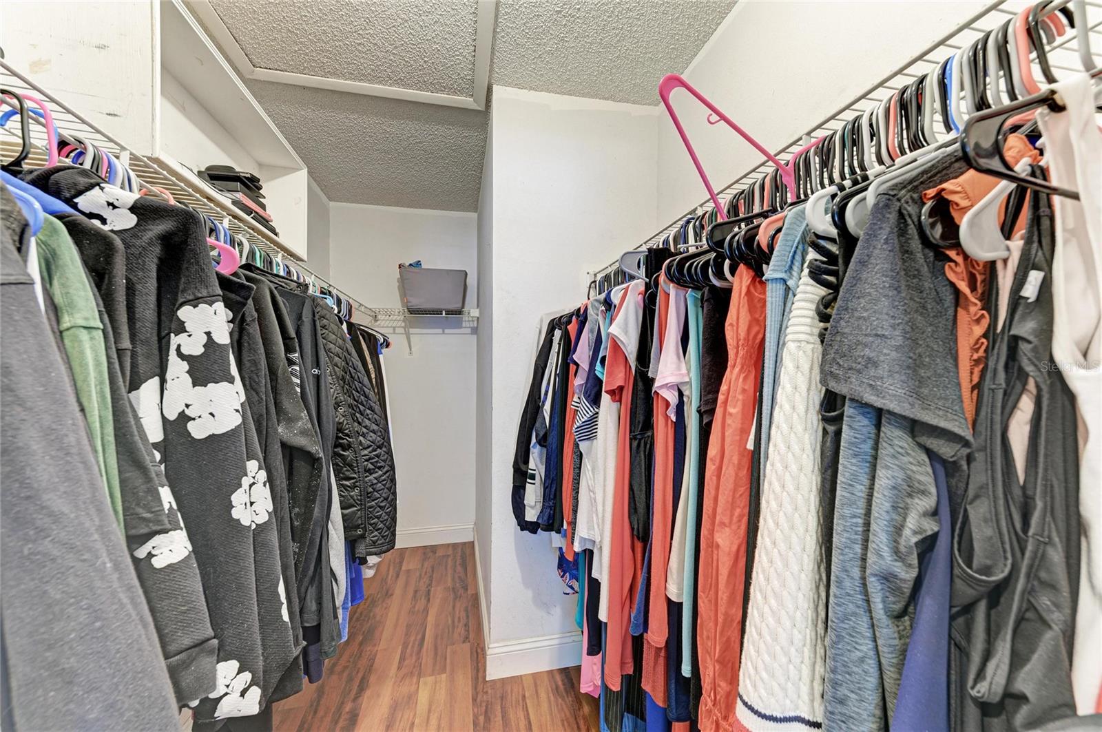 THE VILLAGES OF LAKESIDE SOUTH PHIII REV - Residential