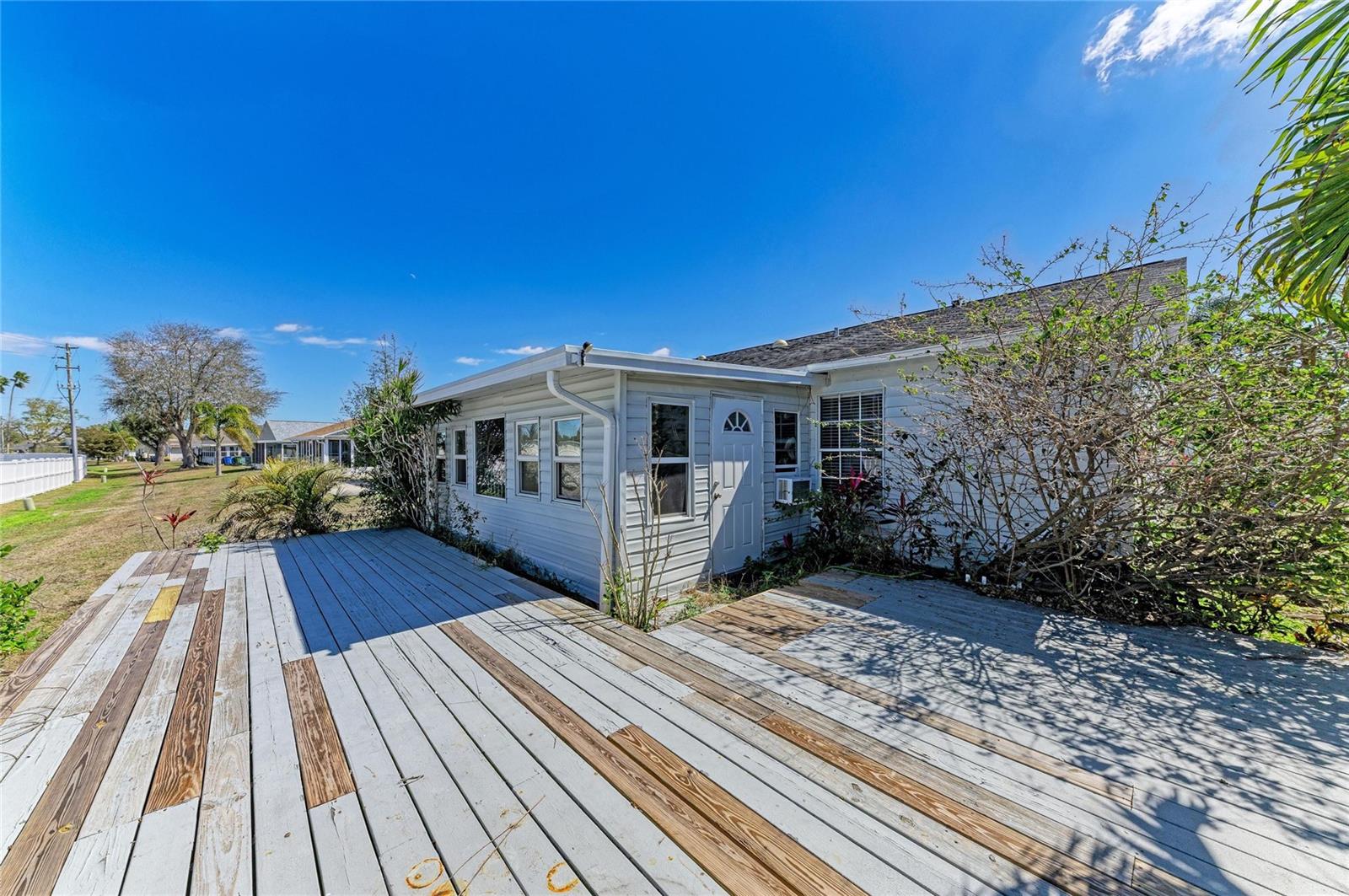 THE VILLAGES OF LAKESIDE SOUTH PHIII REV - Residential