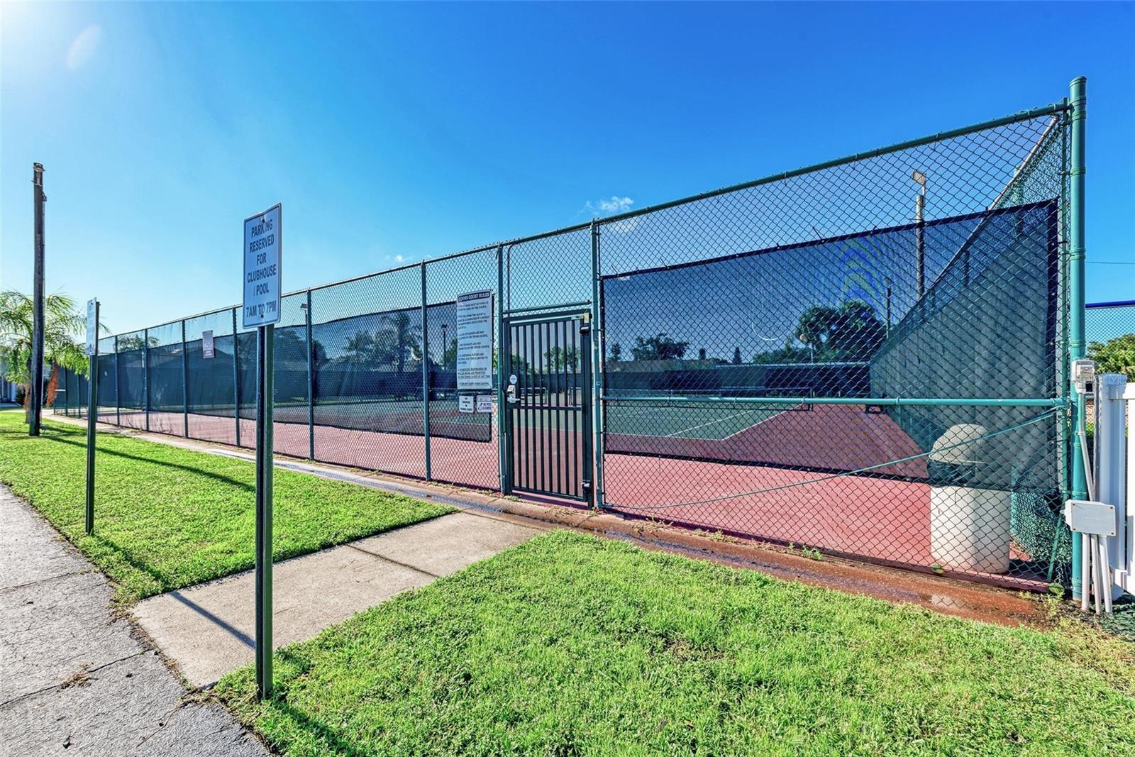 THE VILLAGES OF LAKESIDE SOUTH PHIII REV - Residential