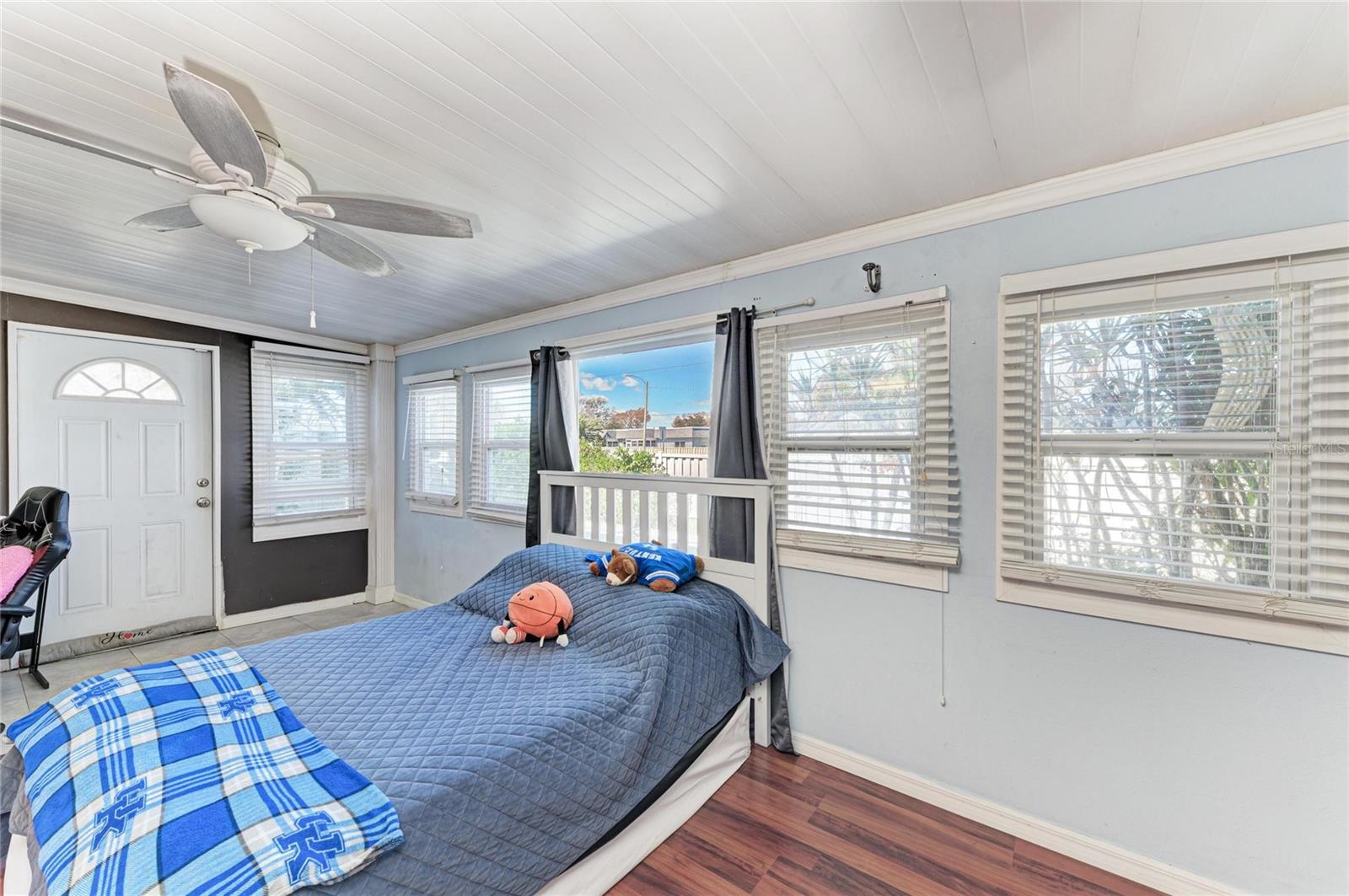 THE VILLAGES OF LAKESIDE SOUTH PHIII REV - Residential