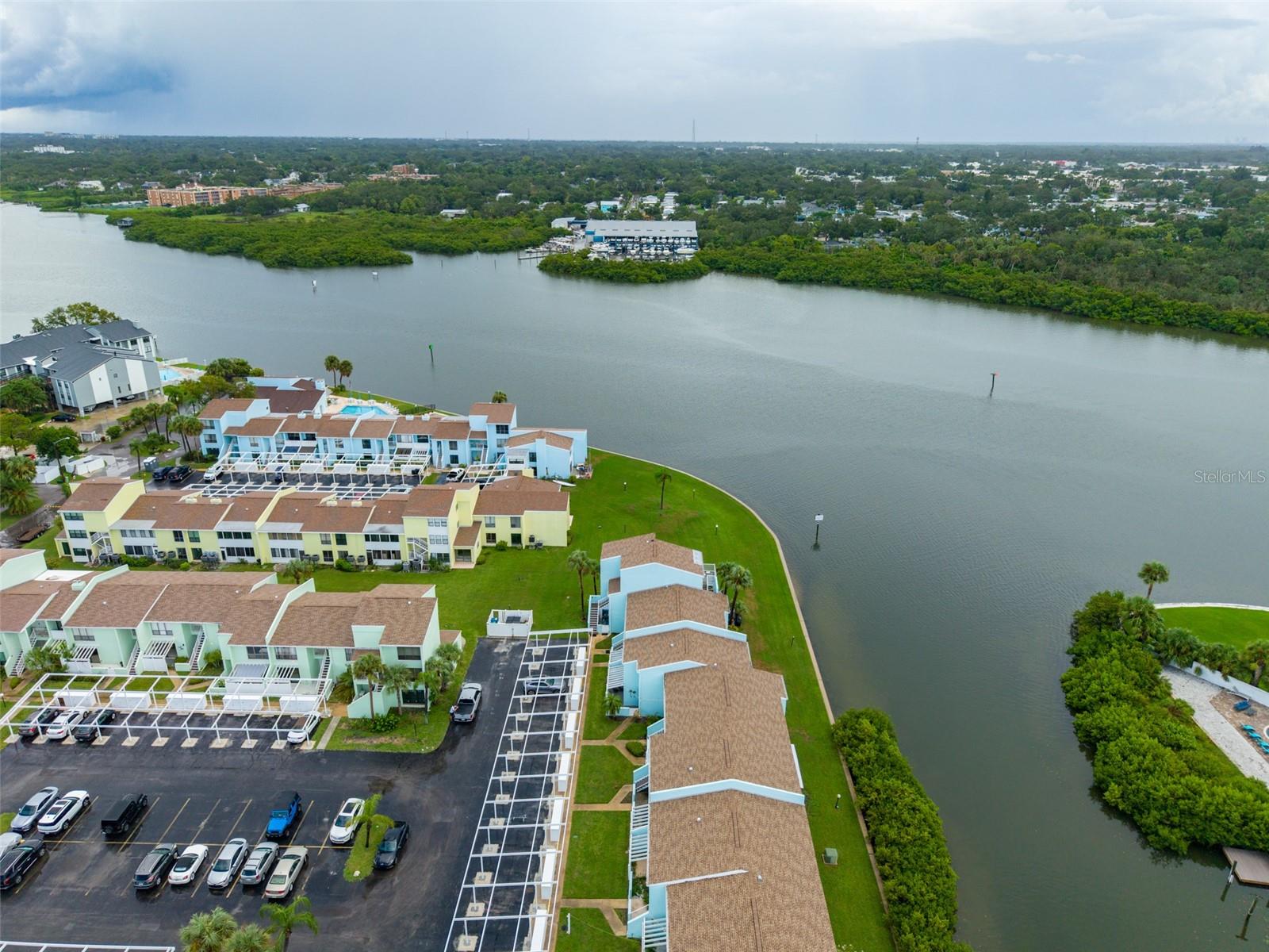 WINDRUSH COVE PH 1 CONDO - Residential