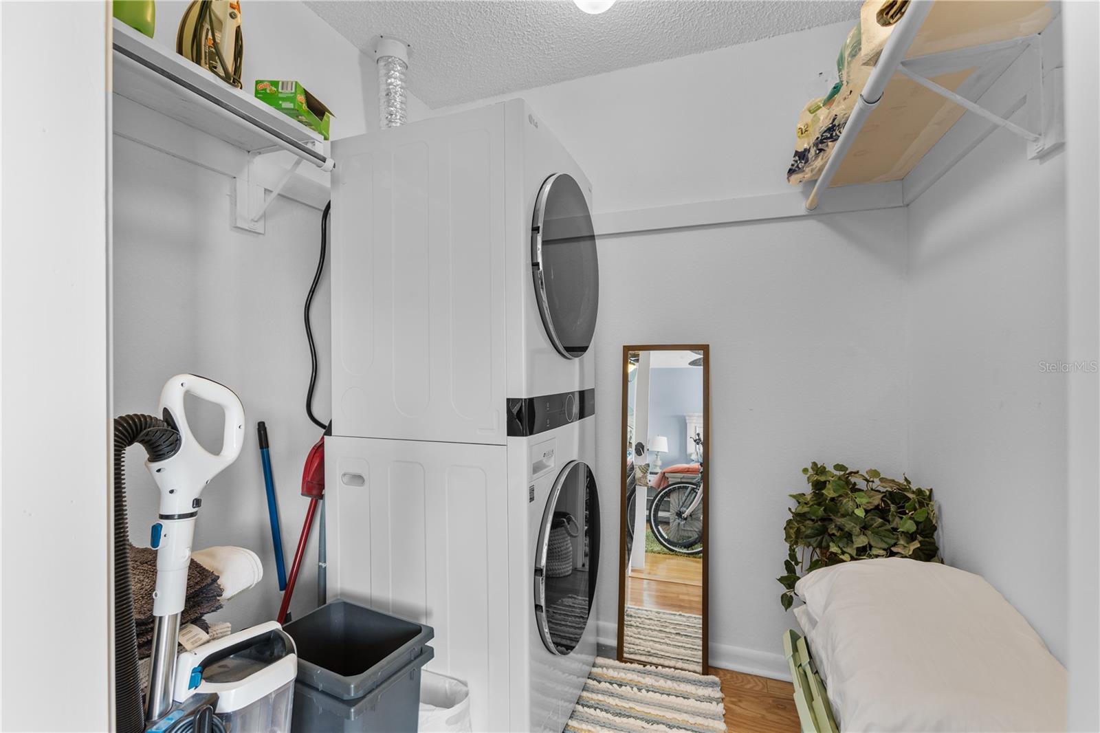 WINDRUSH COVE PH 1 CONDO - Residential