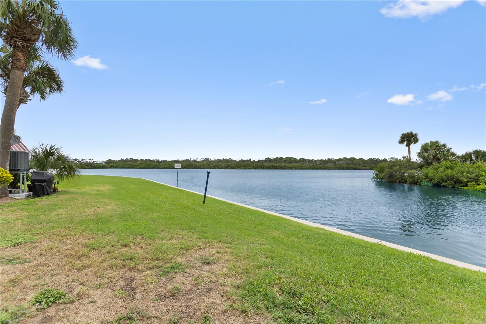 WINDRUSH COVE PH 1 CONDO - Residential