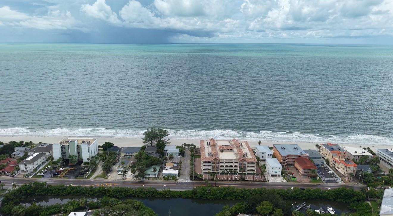 WINDRUSH COVE PH 1 CONDO - Residential