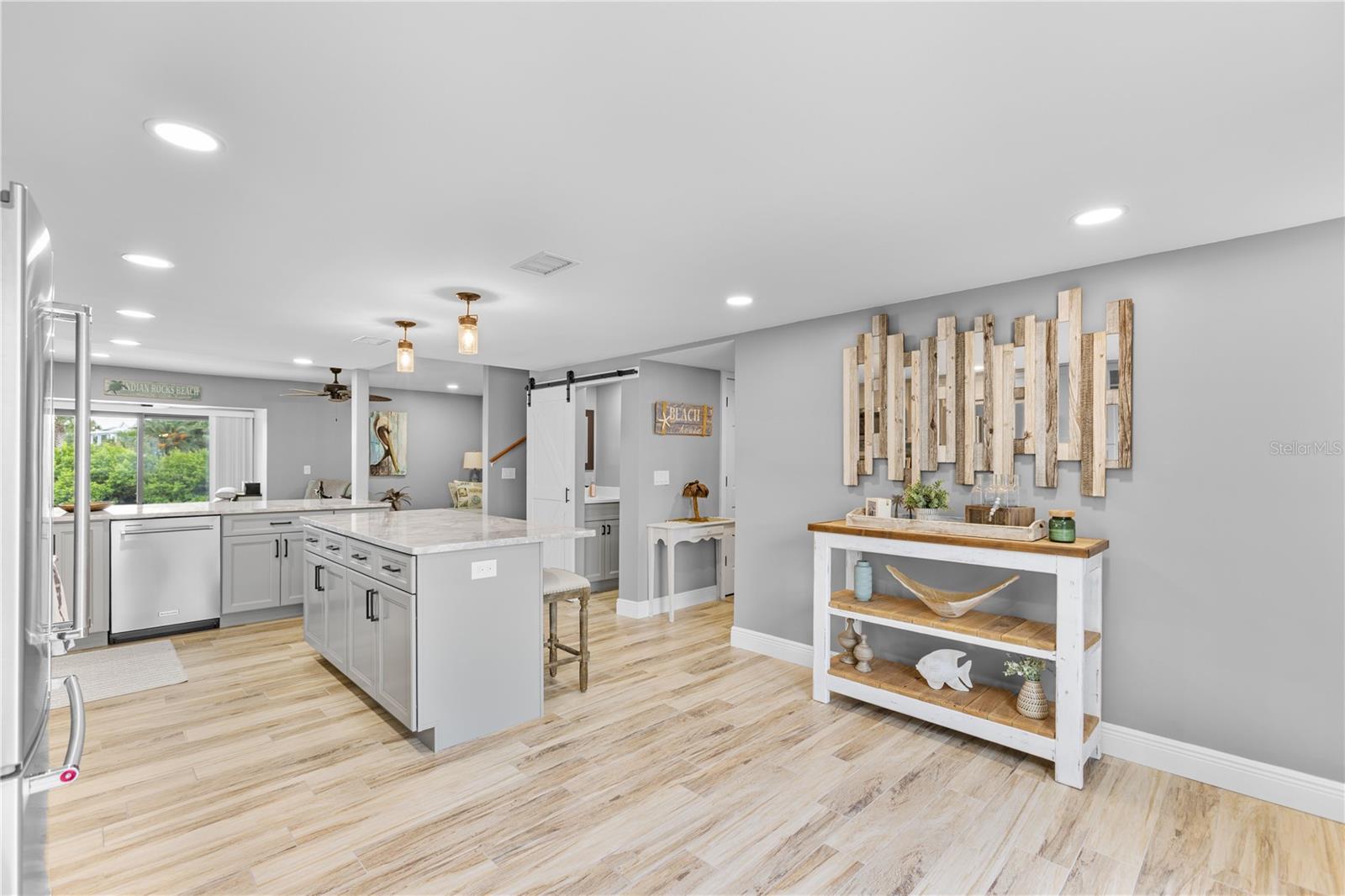 WINDRUSH COVE PH 1 CONDO - Residential