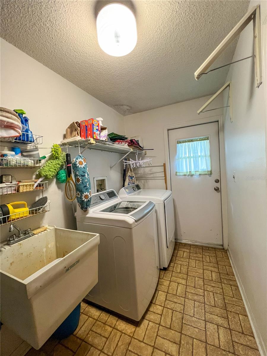 SEMINOLE GROVE ESTATES NORTHWEST ADDN-ALEXIS II - Residential