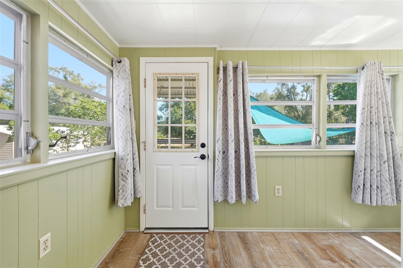 ACREAGE & UNREC - Residential