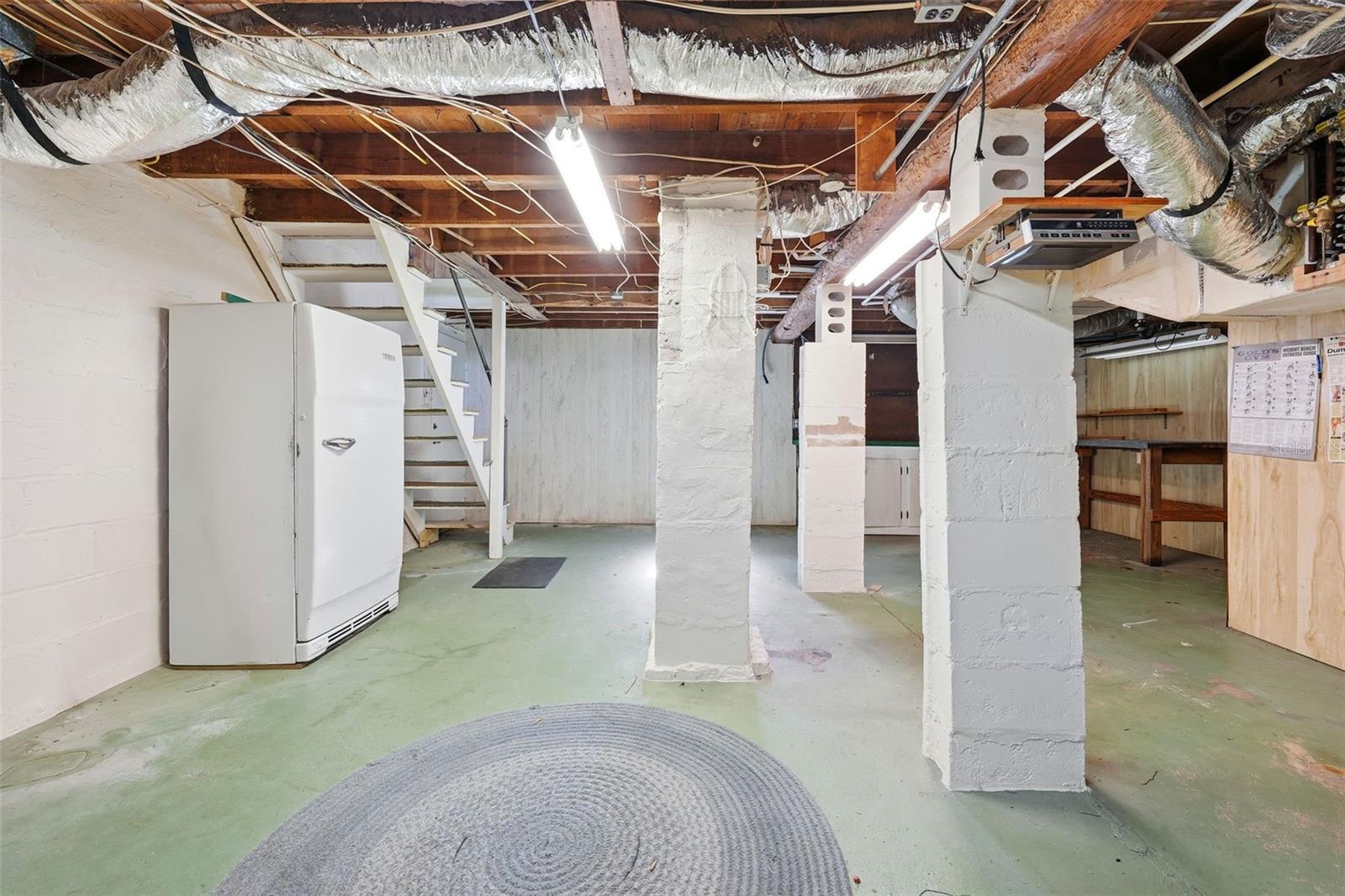 ACREAGE & UNREC - Residential