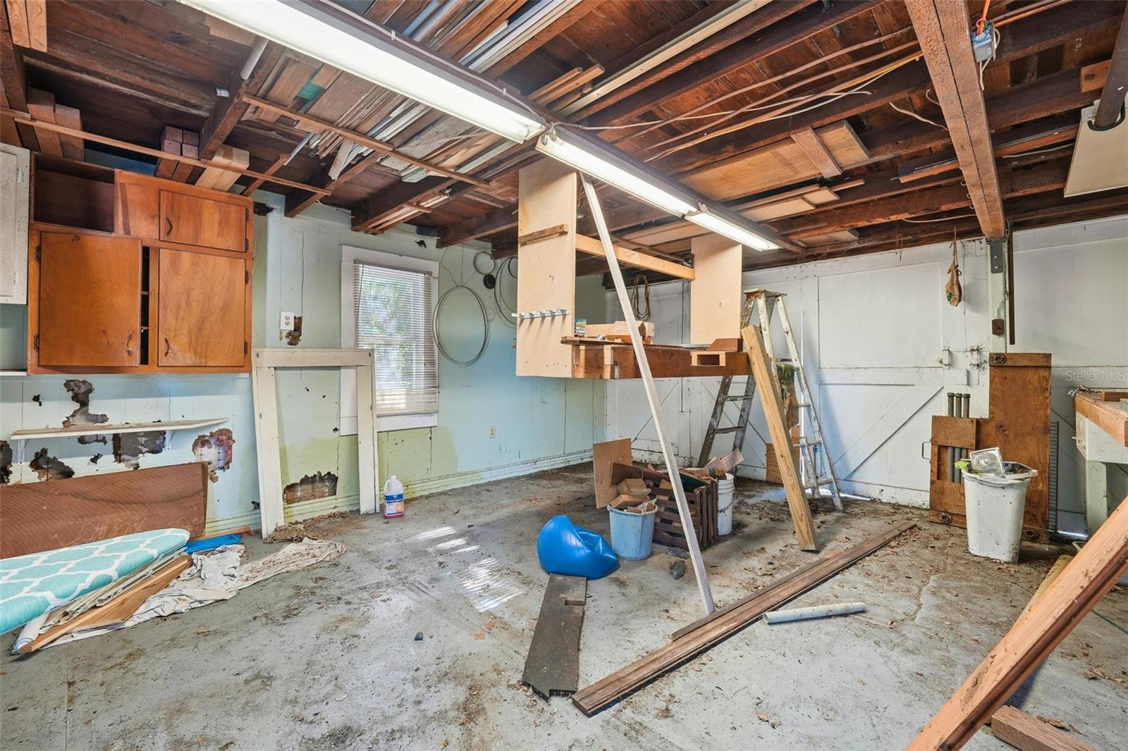 ACREAGE & UNREC - Residential