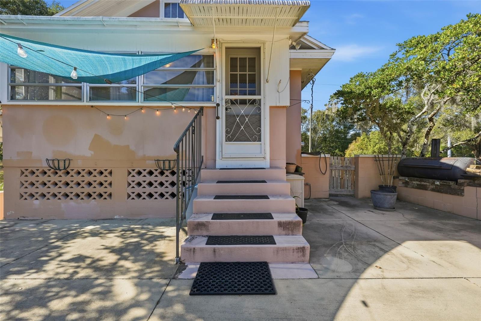 ACREAGE & UNREC - Residential