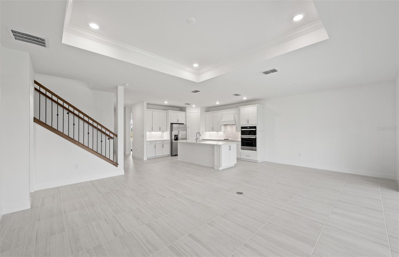 LAKESPUR WELLEN PARK - Residential