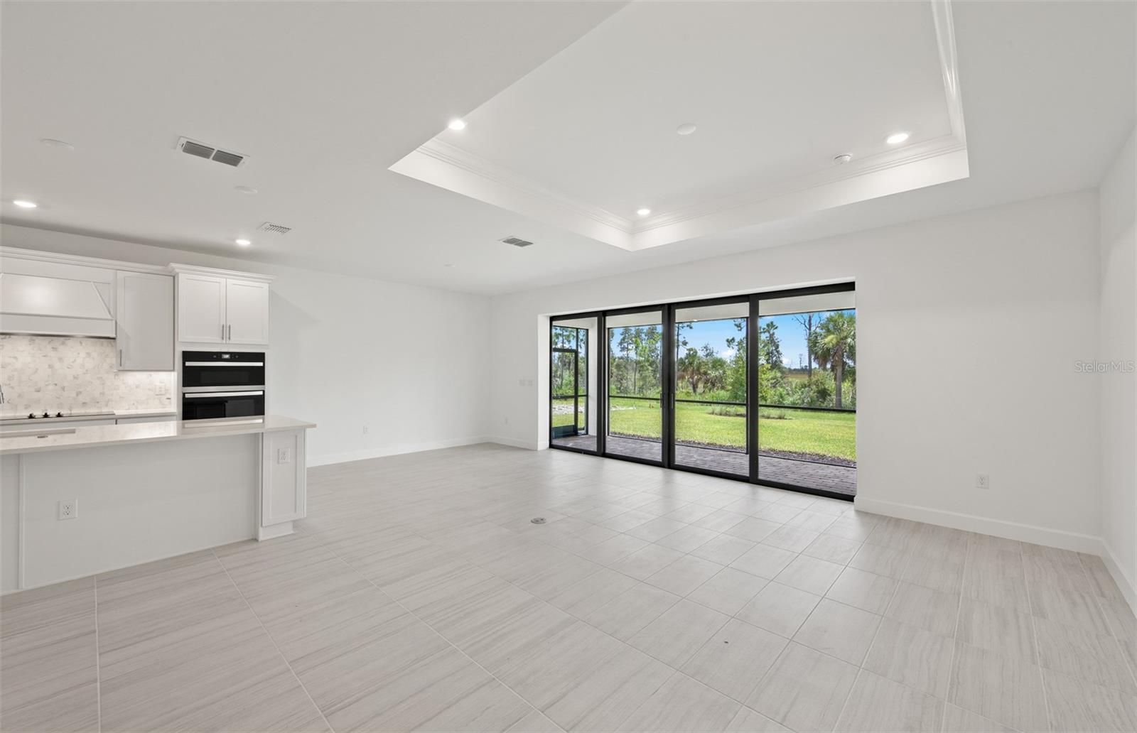 LAKESPUR WELLEN PARK - Residential