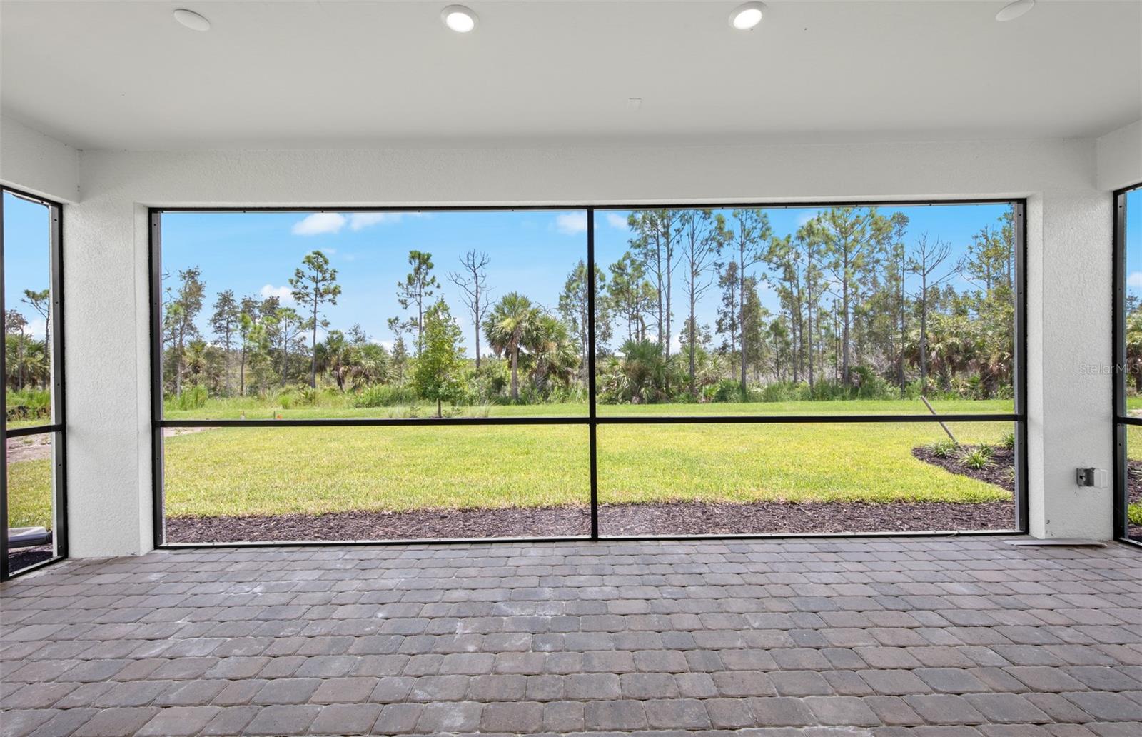 LAKESPUR WELLEN PARK - Residential