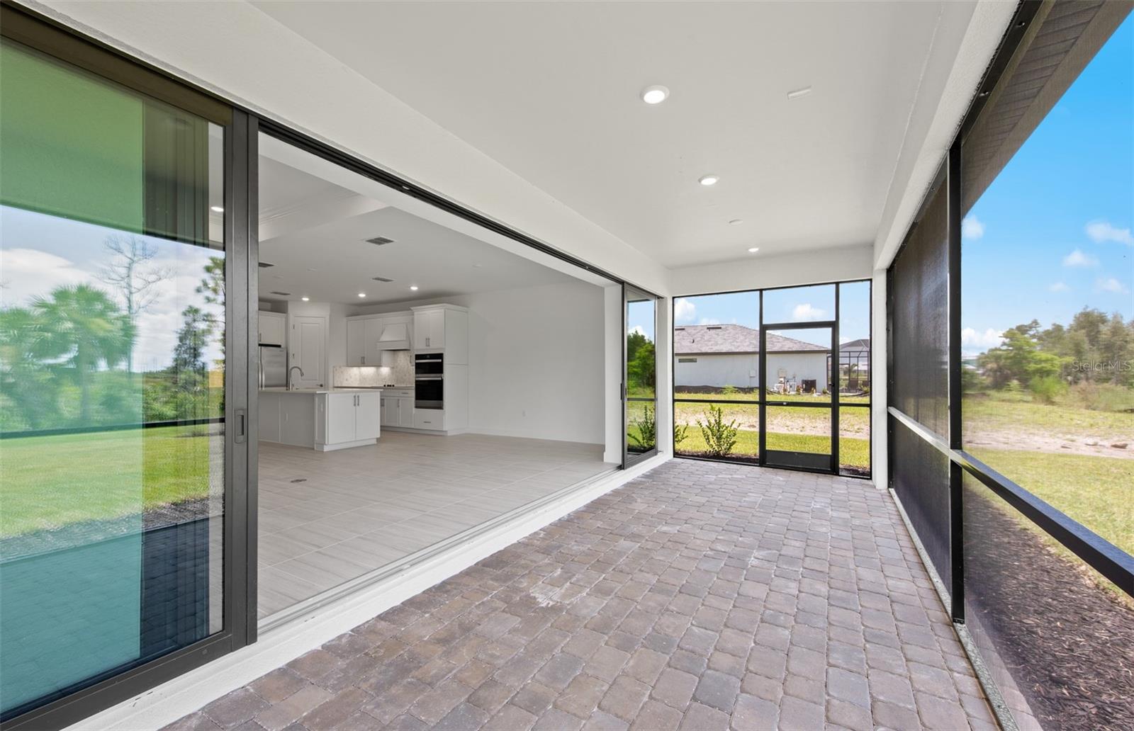 LAKESPUR WELLEN PARK - Residential