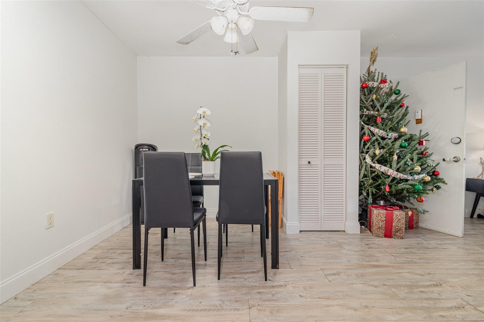 DESTINY SPGS CONDO - Residential