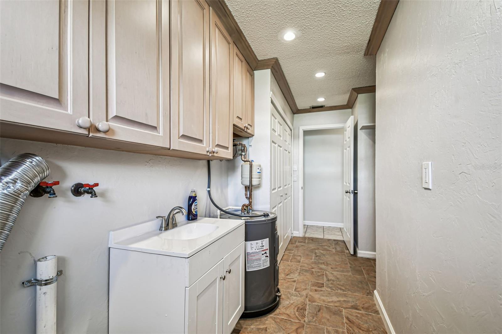 CRYSTAL ISLAND 2ND ADD - Residential